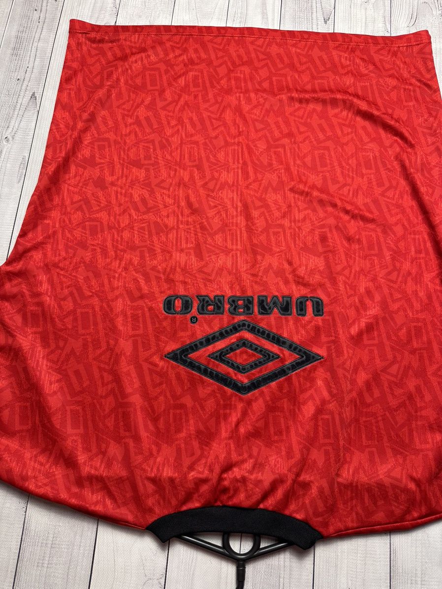 Umbro × Vintage Vintage Umbro pro training size L/XL monogram tee big logo Size US L / EU 52-54 / 3 - 5 Thumbnail