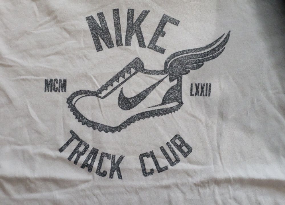 Nike Nike Track Club T-Shirt Size US M / EU 48-50 / 2 - 5 Thumbnail