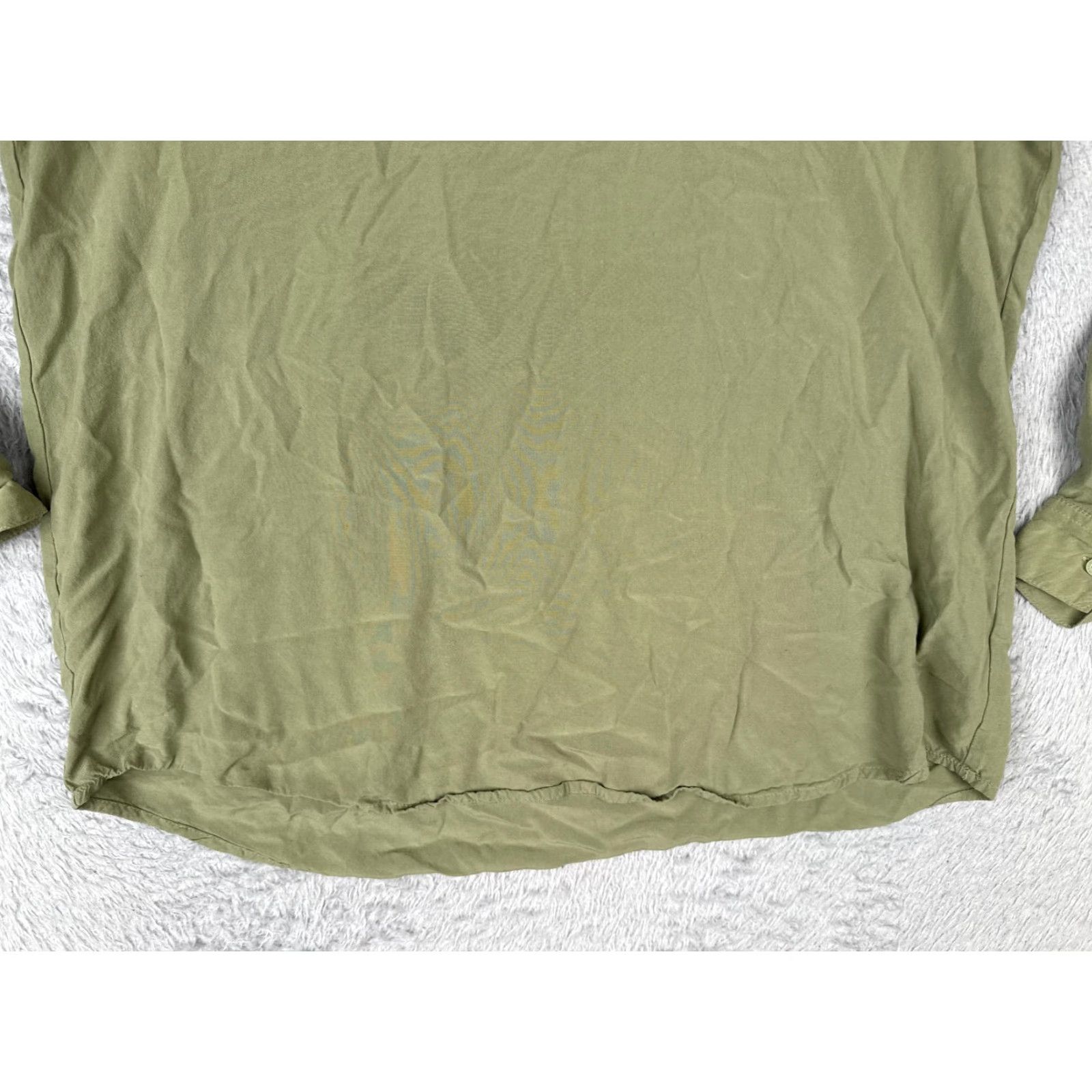 Tommy Hilfiger Tommy Hilfiger Shirt Women M Green Long Sleeve V-Neck 100% Viscose Pocket Collared Button-Up Slim Pattern Solid All Seasons Easy Care Size M / US 6-8 / IT 42-44 - 5 Thumbnail