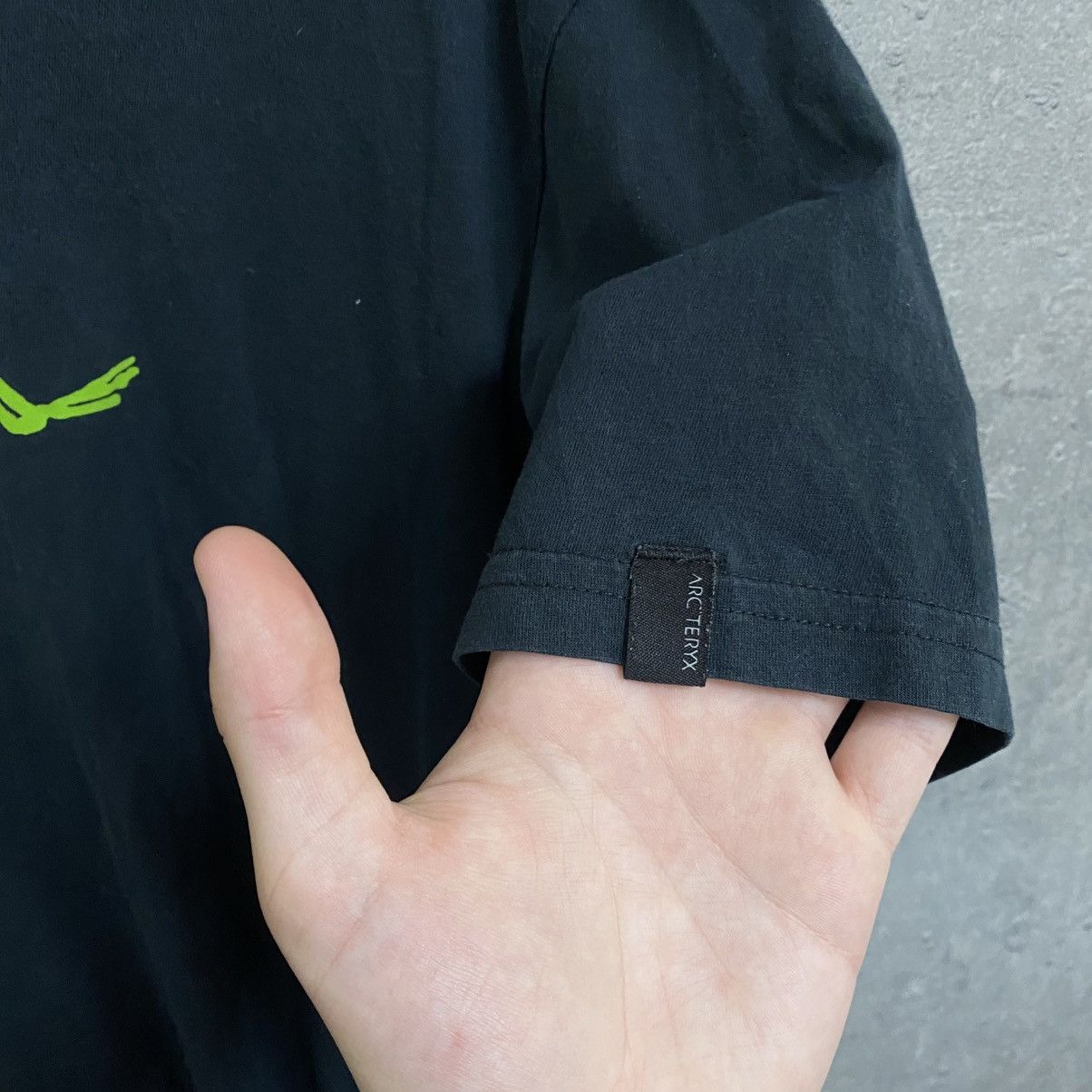 Arc'teryx Vintage Arc’teryx T-Shirt Big Logo Size US M / EU 48-50 / 2 - 6 Thumbnail