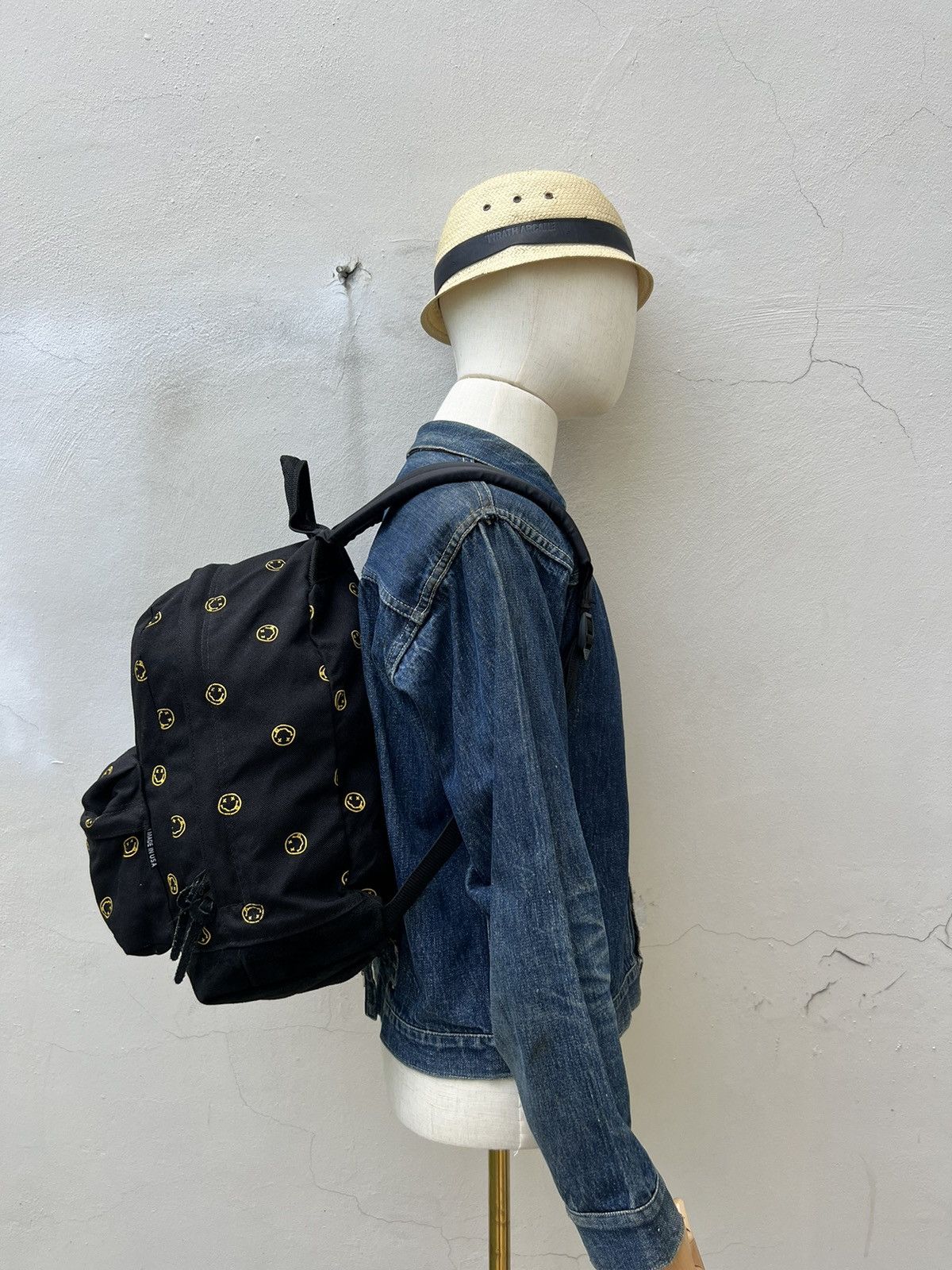 Nirvana HG X Nirvana Kurt Cobain Pick Me Yeah! Backpack Bag Size ONE SIZE - 5 Thumbnail