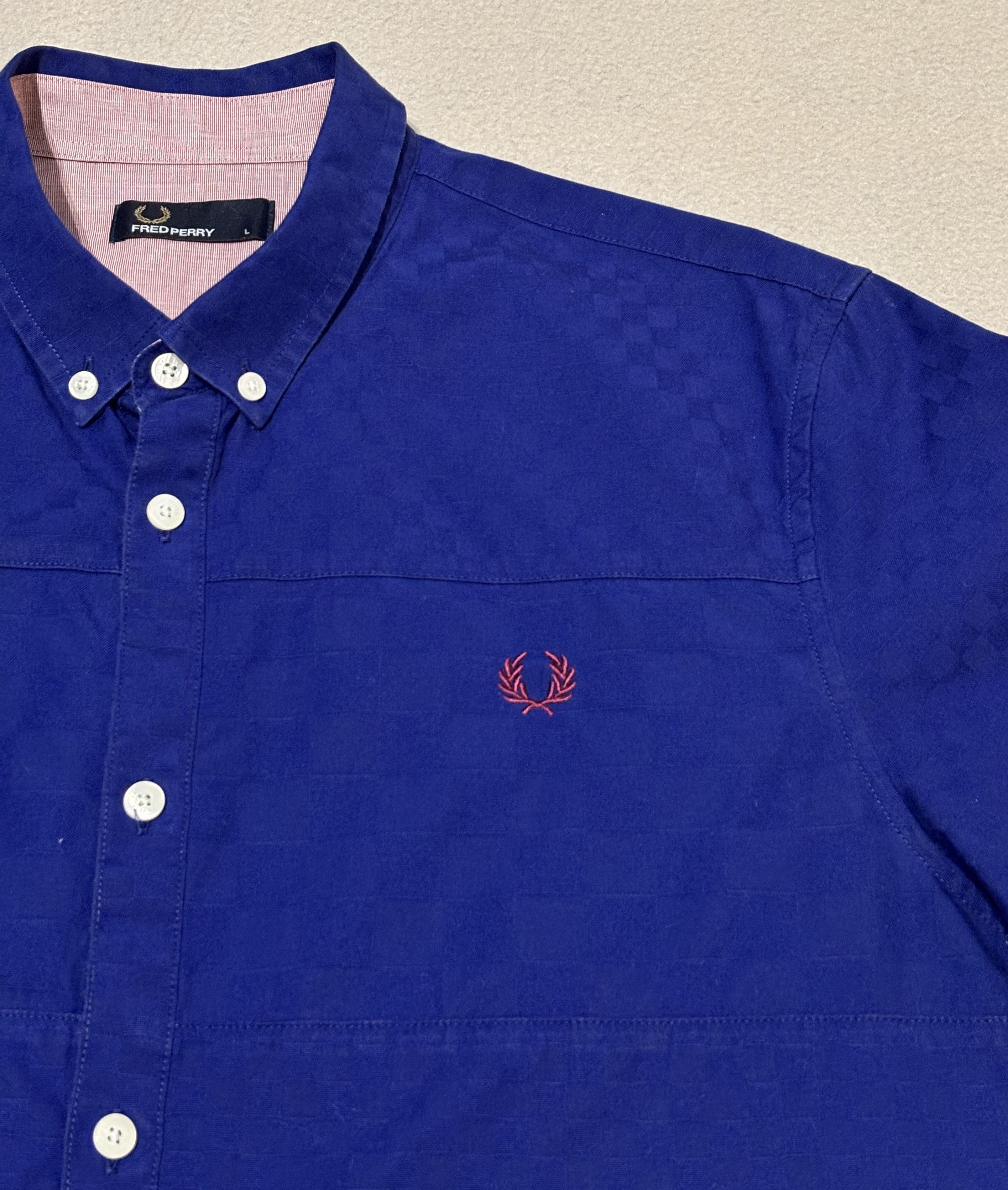 Fred Perry Fred Perry shirt size L Size US L / EU 52-54 / 3 - 8 Thumbnail