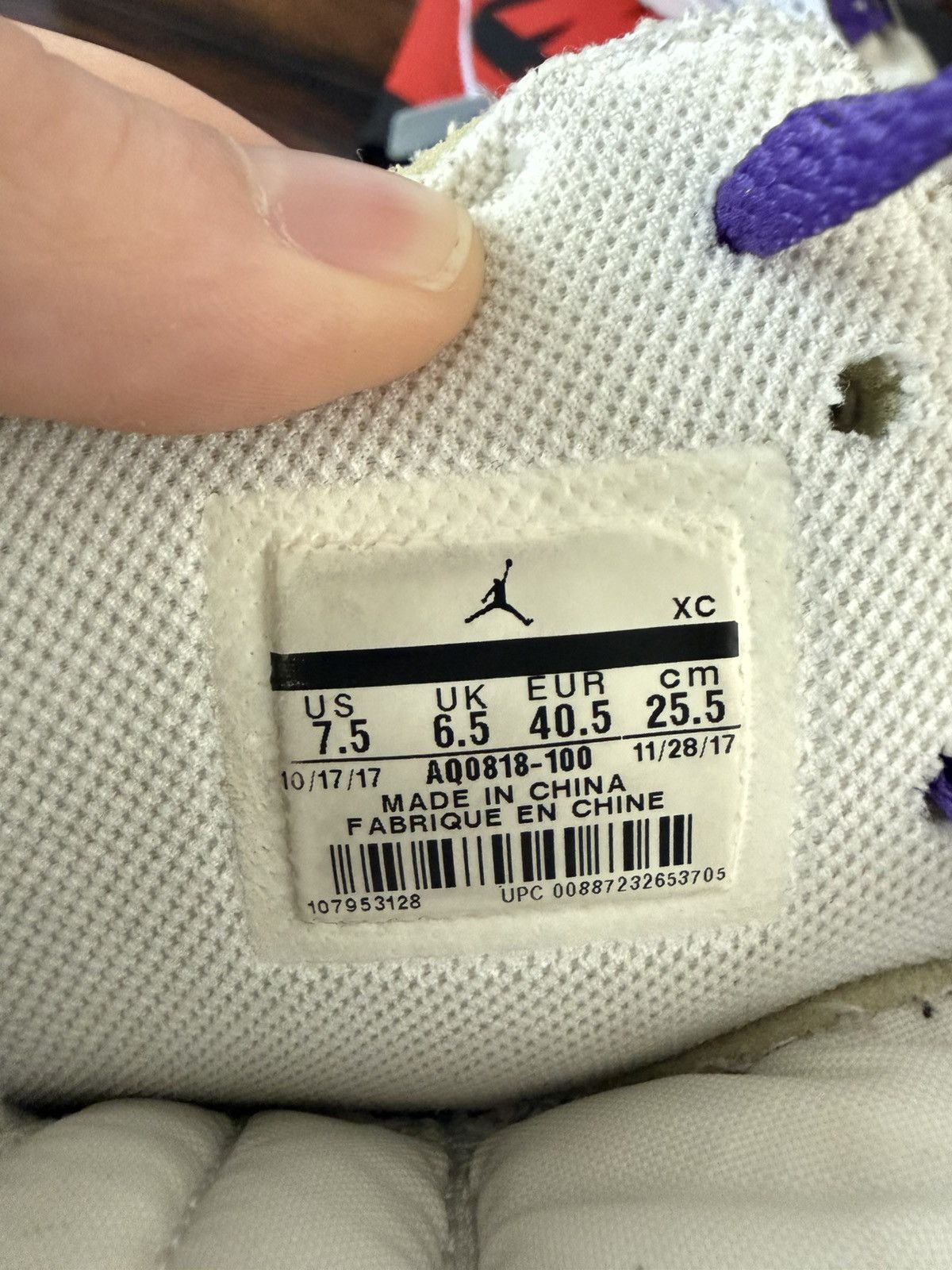 Jordan Brand × Off-White Off-White Jordan 1 NRG Size US 7.5 / EU 40-41 - 8 Thumbnail