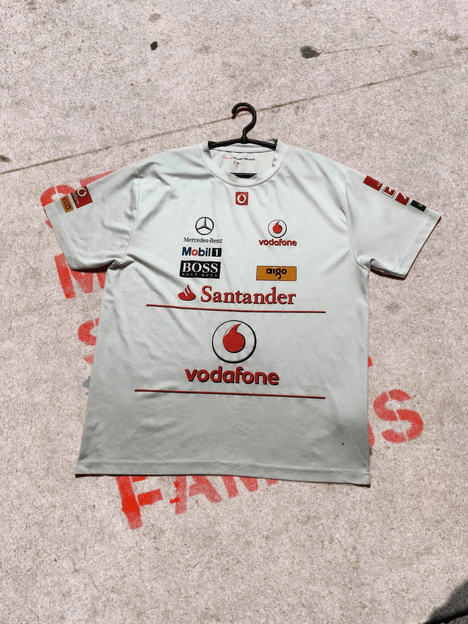 Mercedes-Benz Mercedes Benz McLaren Vodafone racing t-shirts Size US XL / EU 56 / 4 - 1 Thumbnail