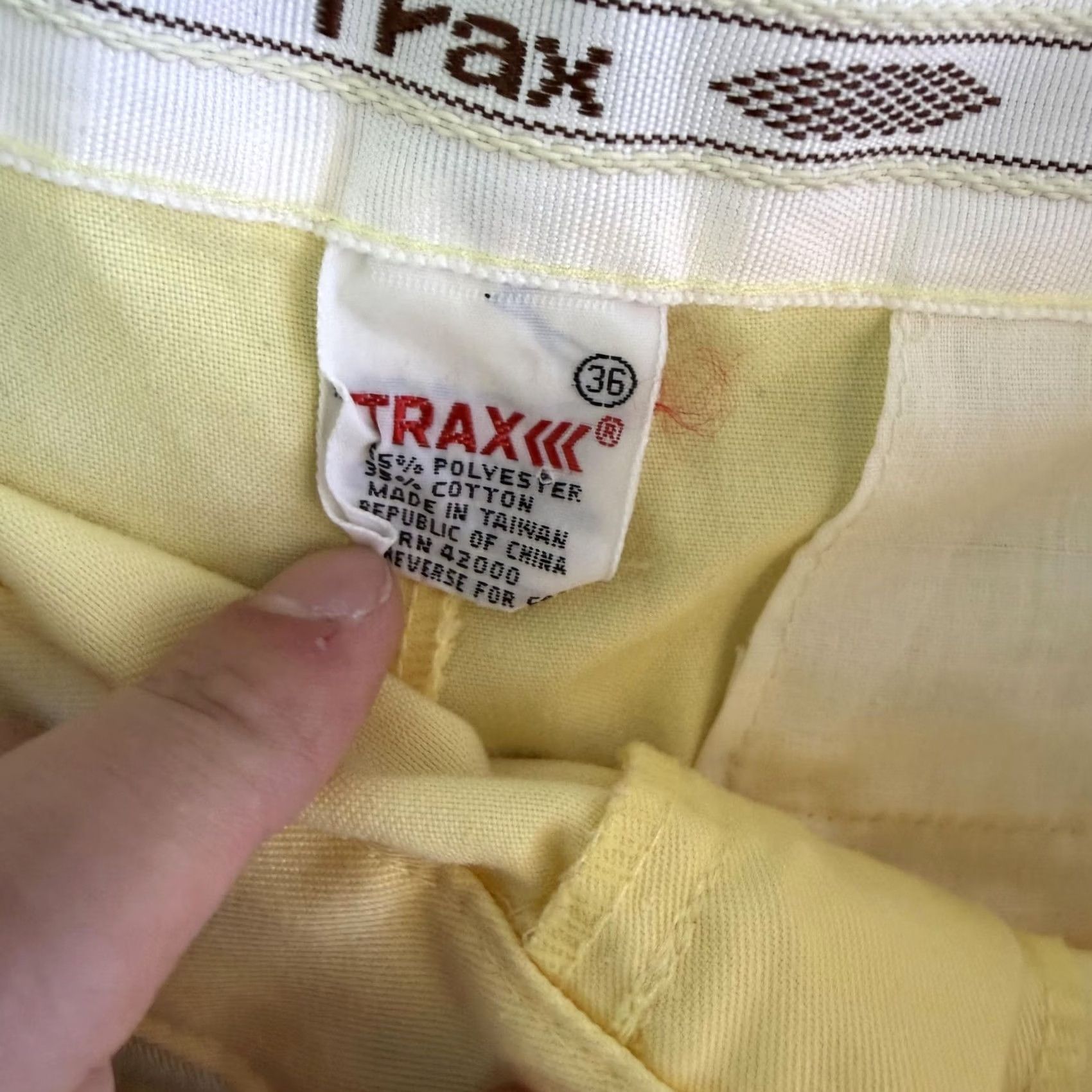 Vintage Vintage Trax Chino Shorts Mens 36 Yellow Poly Cotton Flat Front 4" Inseam Summer Size US 36 / EU 52 - 2 Thumbnail