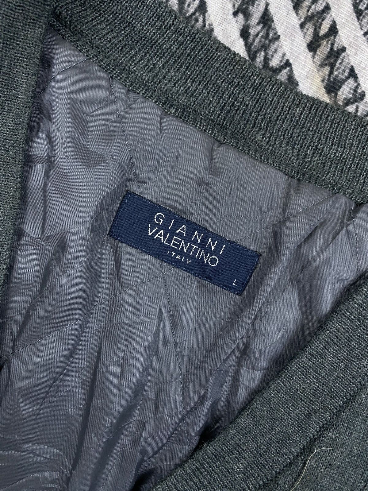 Gianni Valentino Vintage Gianni Valentino Grey Cardi Sweater Size US L / EU 52-54 / 3 - 7 Thumbnail