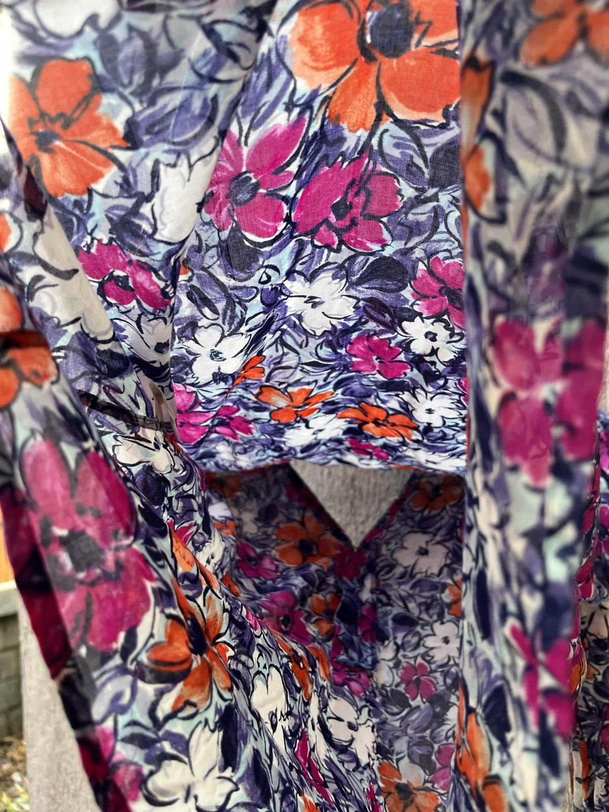 Yves Saint Laurent Yves Saint Laurent Chemisiers Floral print Size S / US 4 / IT 40 - 5 Thumbnail