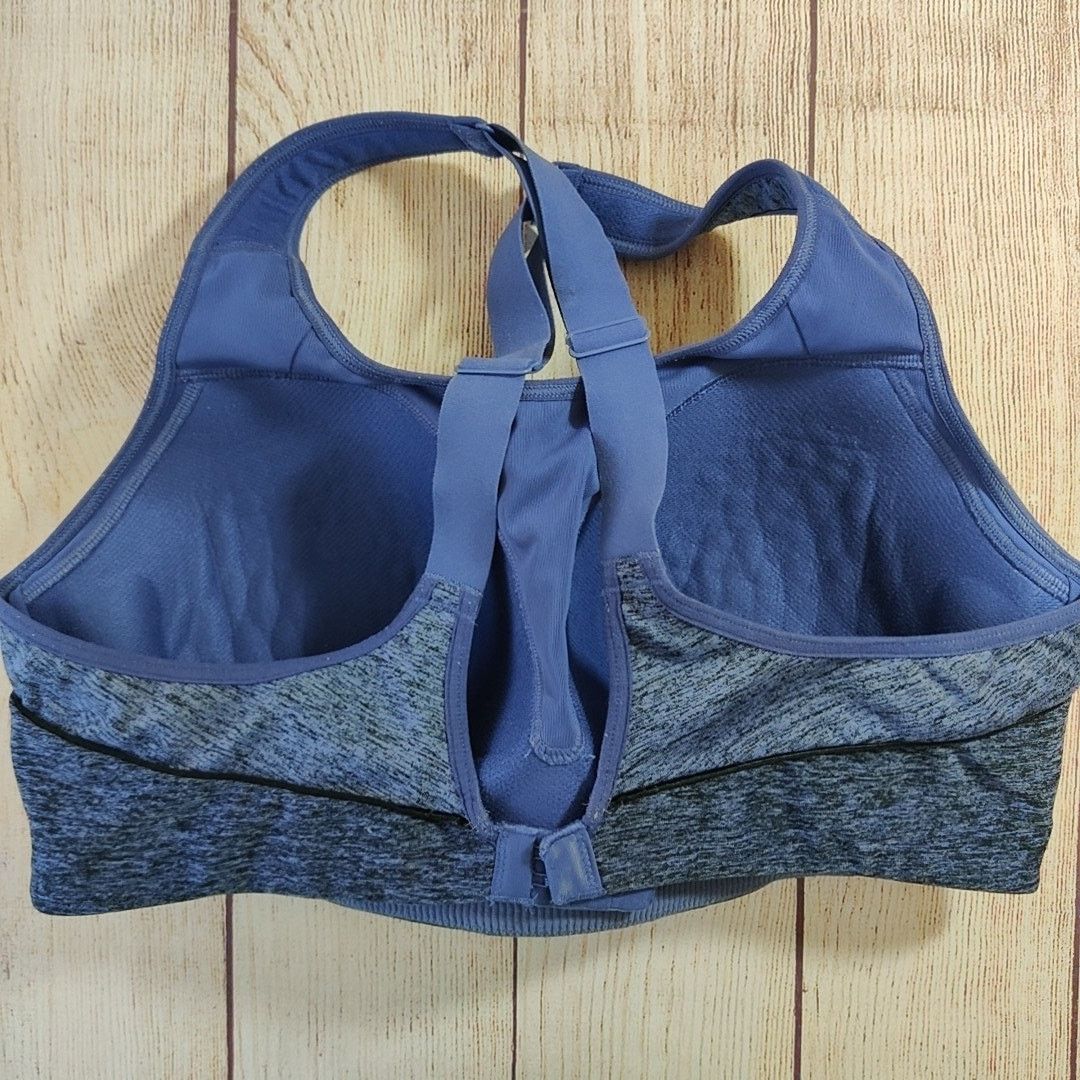 Victoria's Secret VSX Sport The Standout Halter Sports Bra 40D Size ONE SIZE - 6 Thumbnail