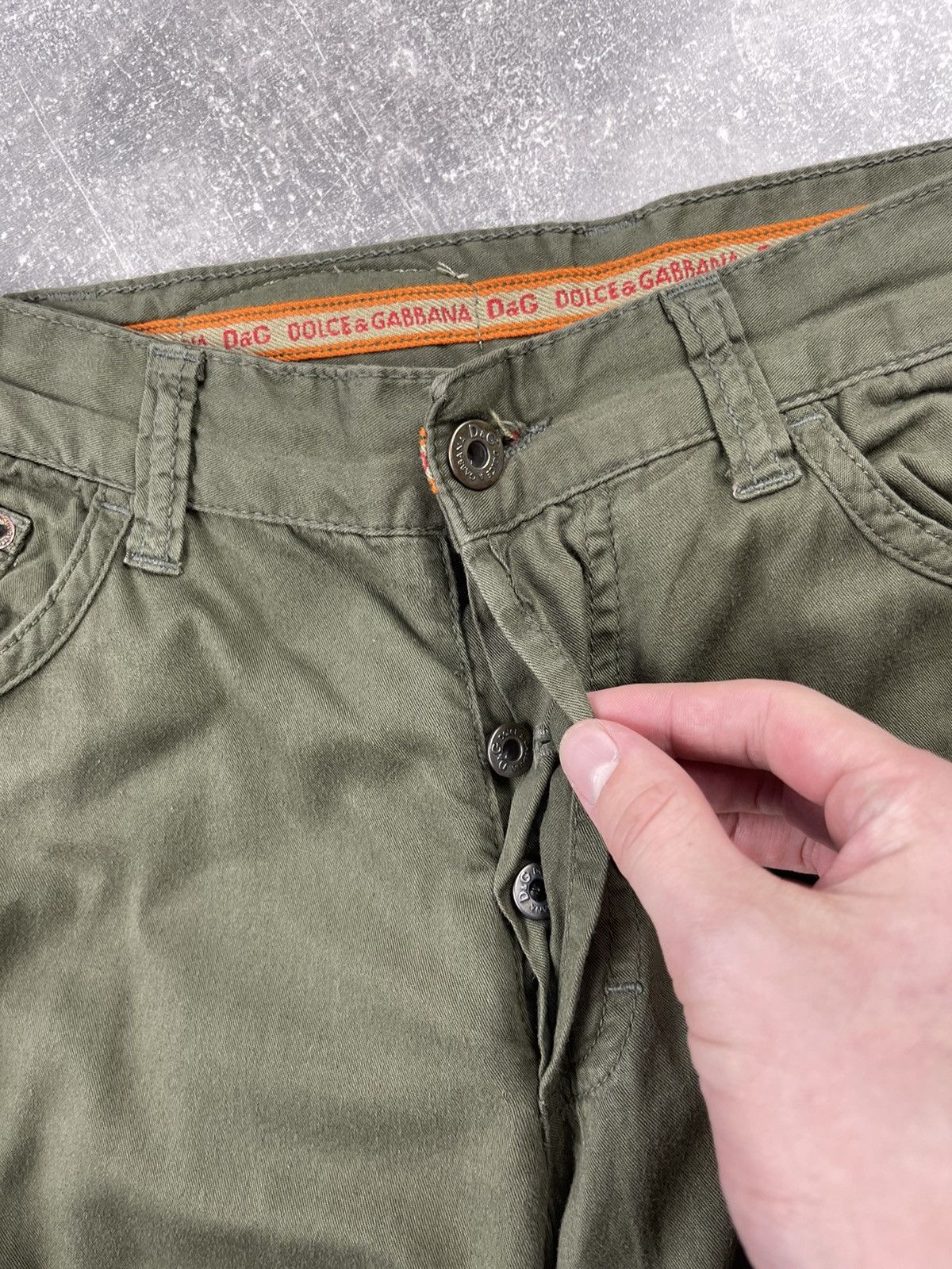 Dolce & Gabbana Dolce & Gabbana Vintage Green Distressed Logo Patch Pants Size US 32 / EU 48 - 11 Thumbnail