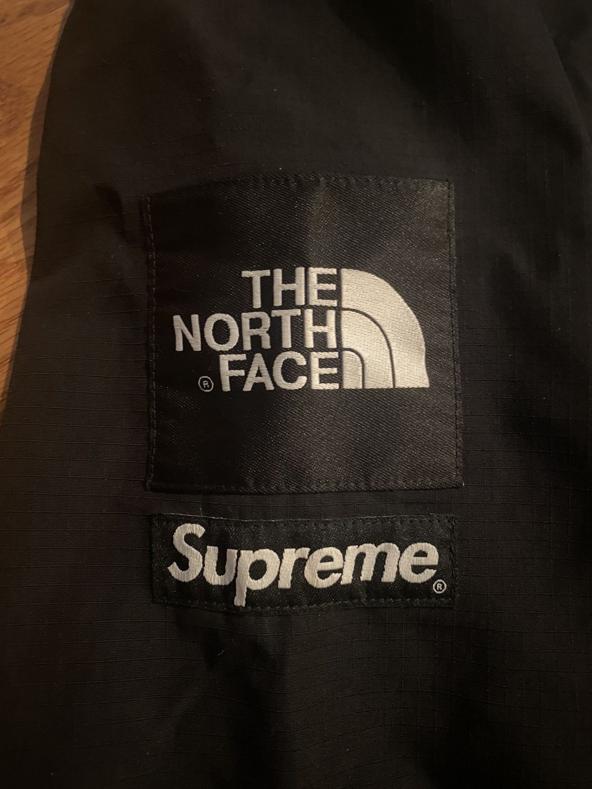 Supreme × The North Face Supreme The North Face Expedition (FW18) Jacket Size US M / EU 48-50 / 2 - 3 Thumbnail