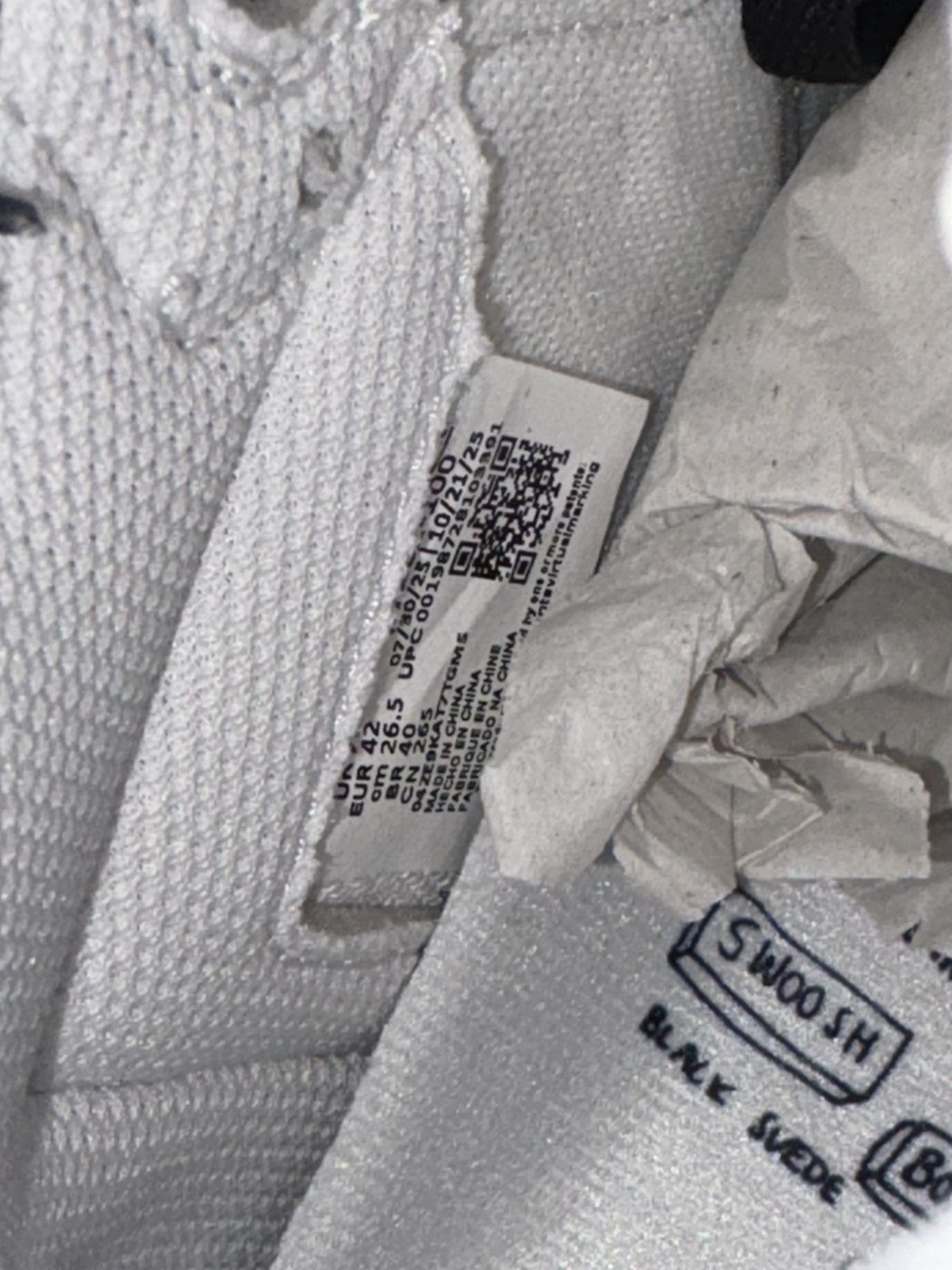 Fragment Design × Jordan Brand Jordan 1 Retro High OG SP Fragment x Union LA White Black Size US 8.5 / EU 41-42 - 8 Thumbnail