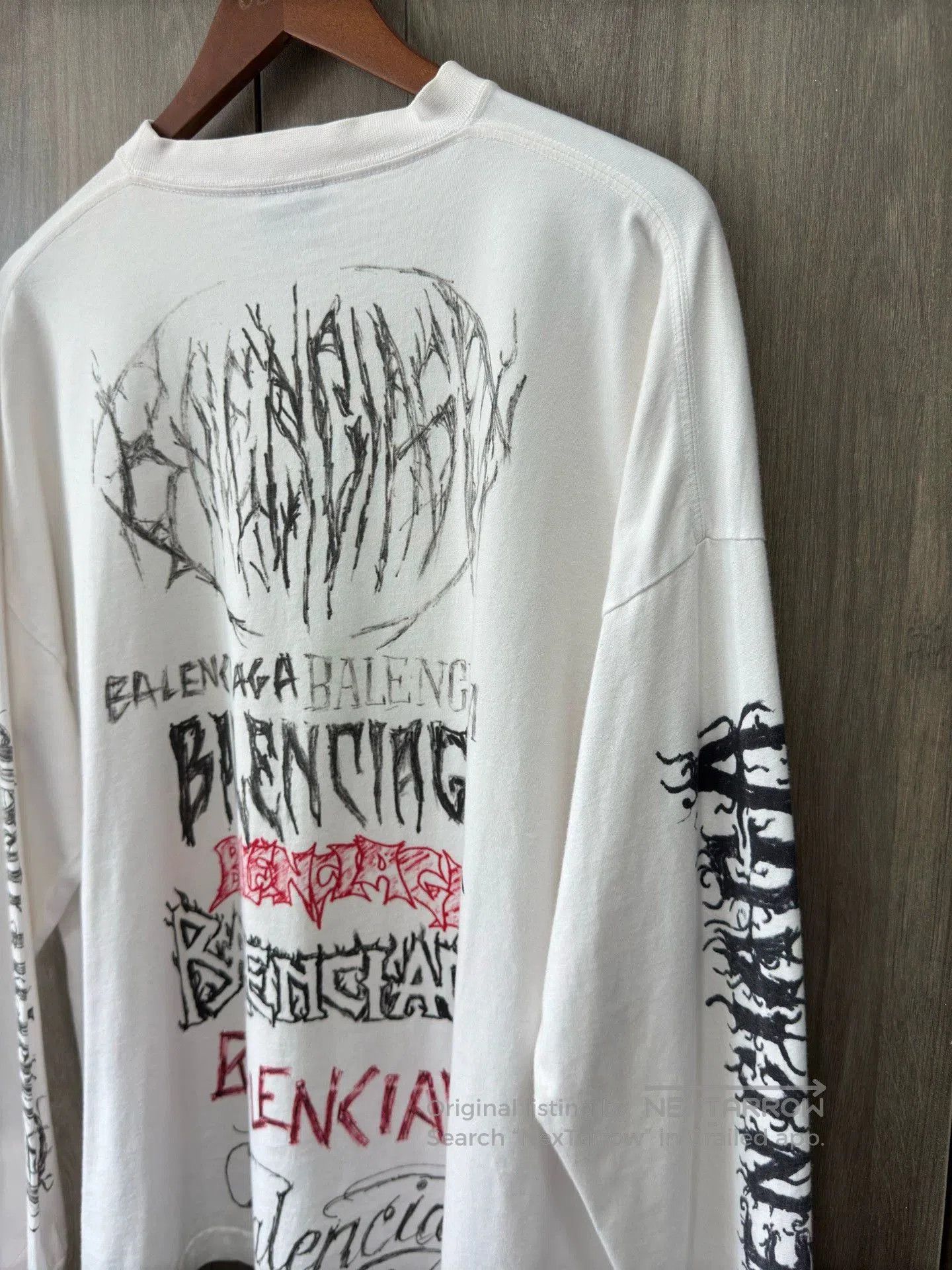 Balenciaga Balenciaga Graffiti Long Sleeve T-shirt. Size US XXS / EU 40 - 6 Thumbnail