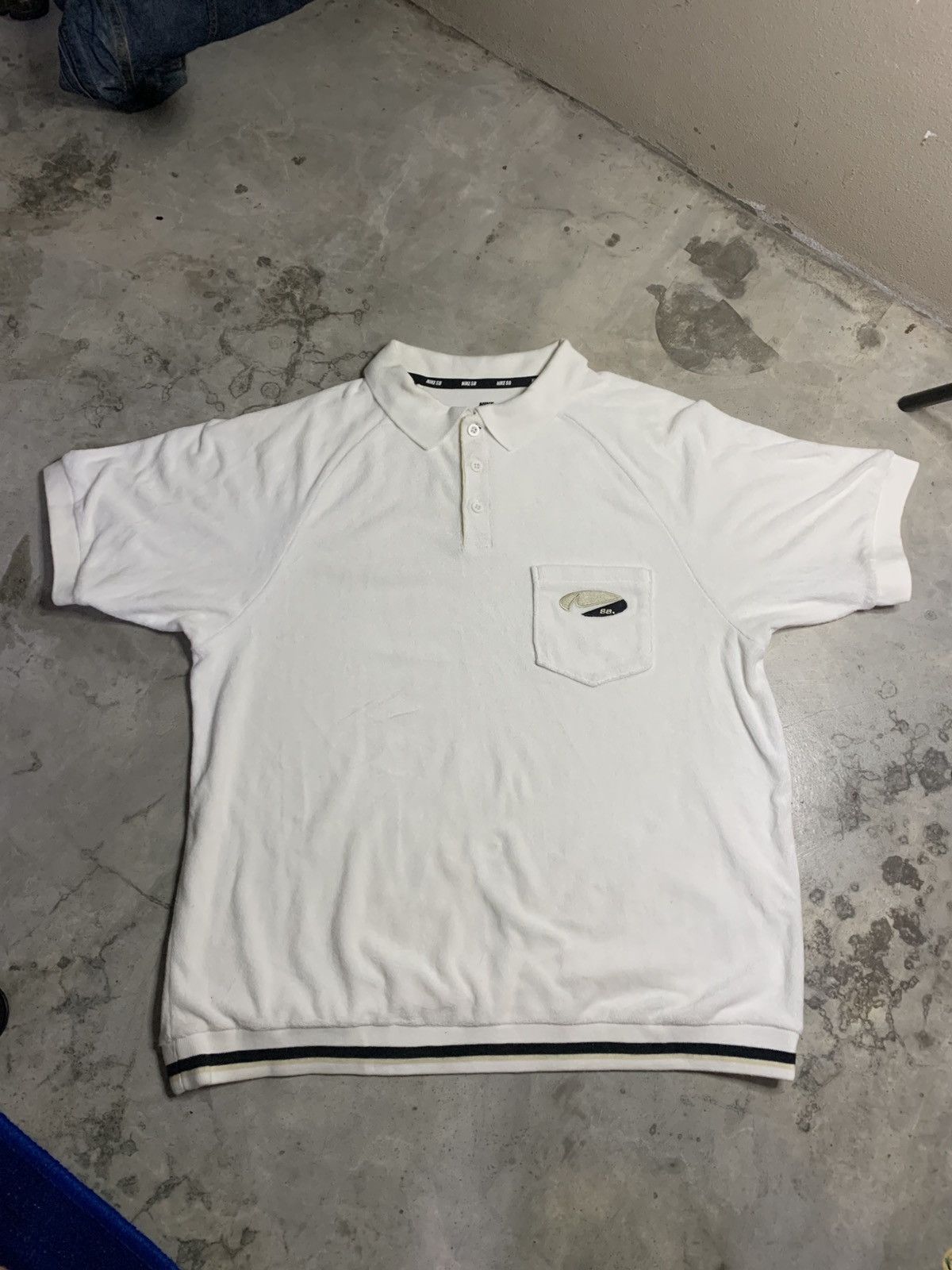 Nike SB Nike SB Polo White Size US M / EU 48-50 / 2 - 1 Thumbnail