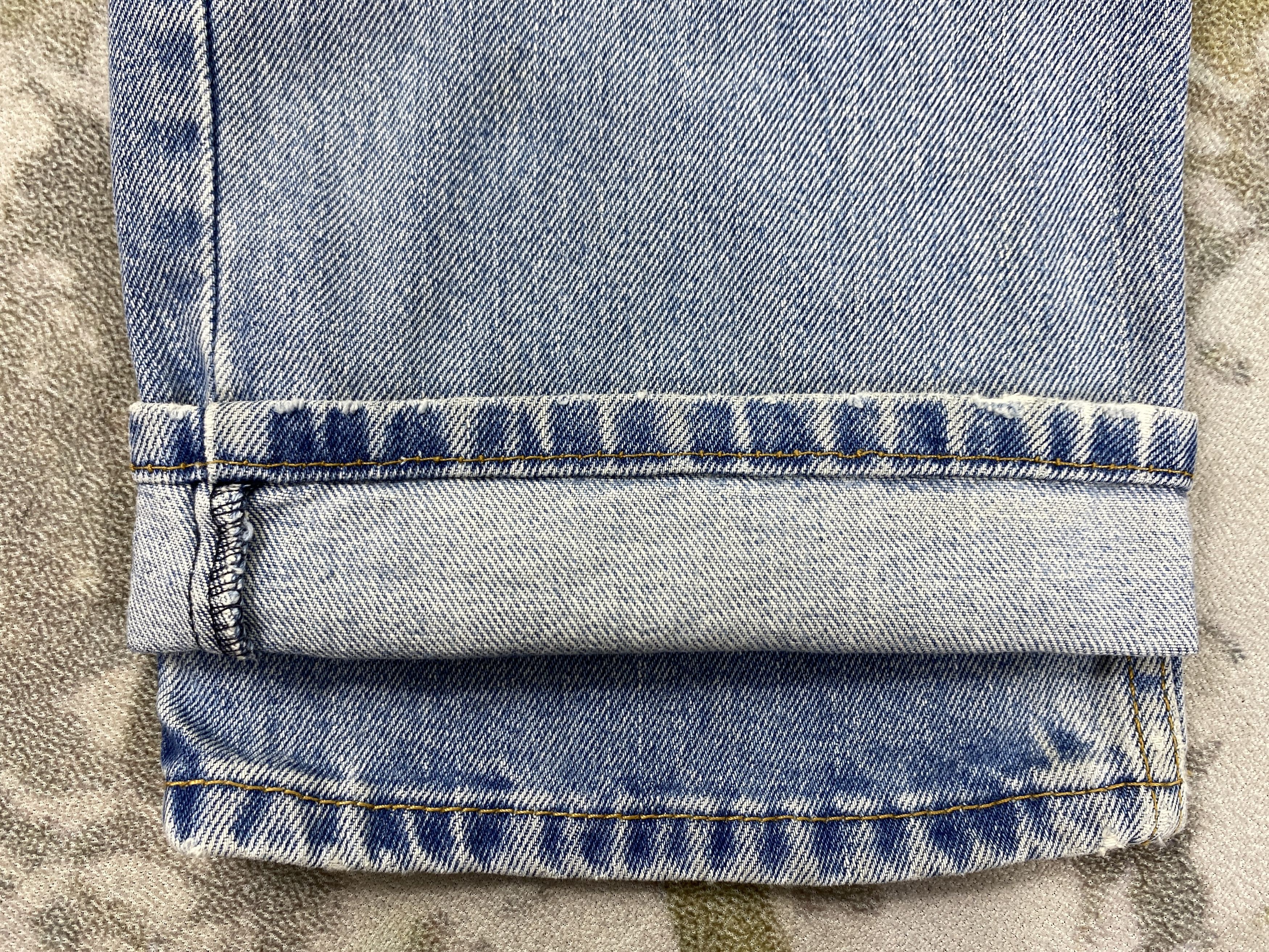 Levi's Light Wash Vintage Levi's 550 Relaxed Fit Denim 36x35 -JN652 Size US 36 / EU 52 - 13 Thumbnail