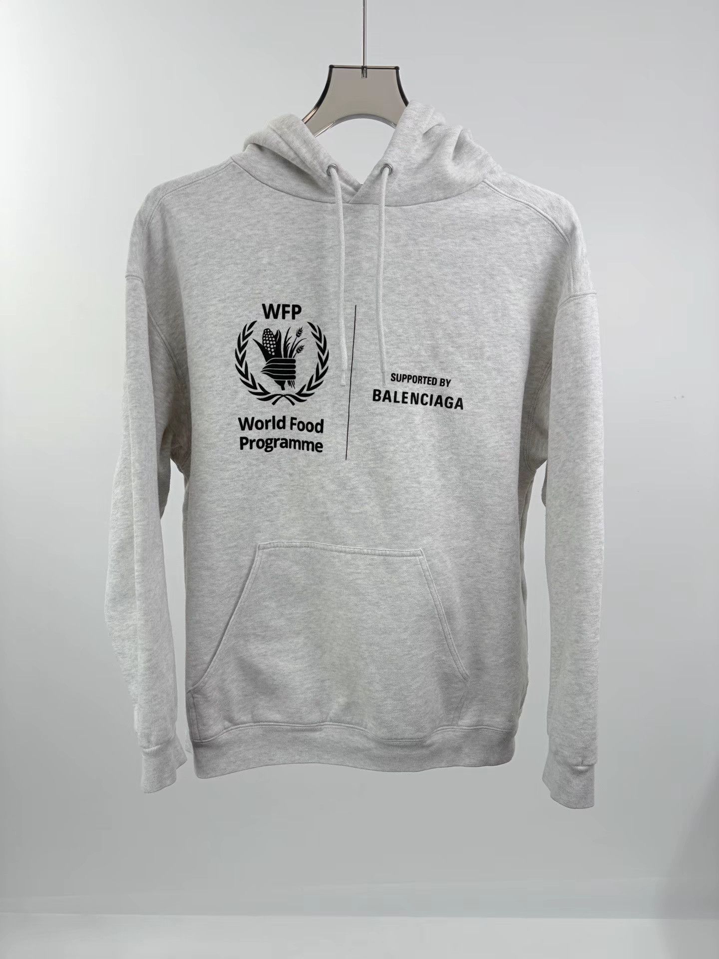 Balenciaga BALENCIAGA WFP World Food Programme Hoodie Size US S / EU 44-46 / 1 - 1 Thumbnail