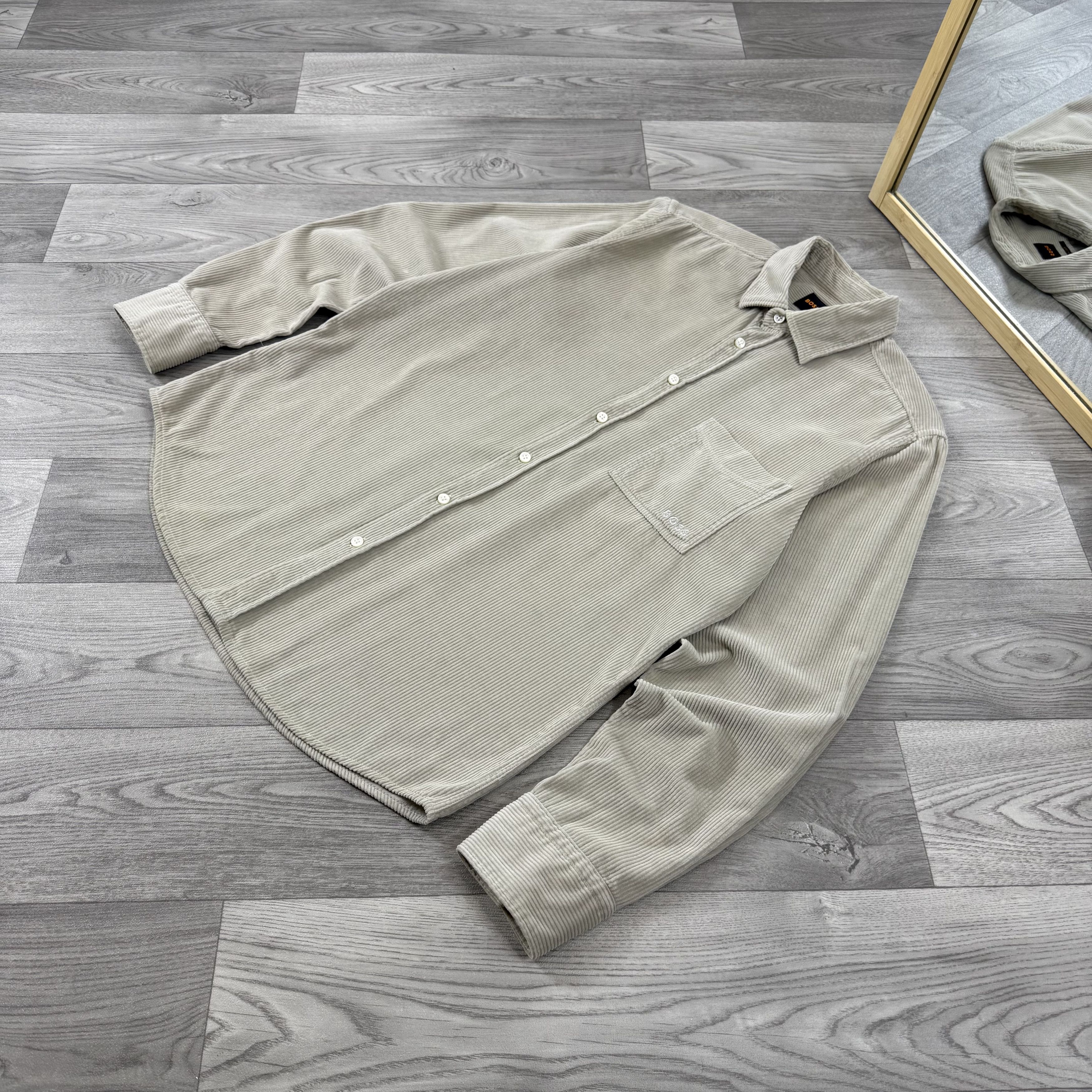 Hugo Boss BOSS Hugo Boss Beige Corduroy Button Up Overshirt Shirt Size US M / EU 48-50 / 2 - 4 Thumbnail