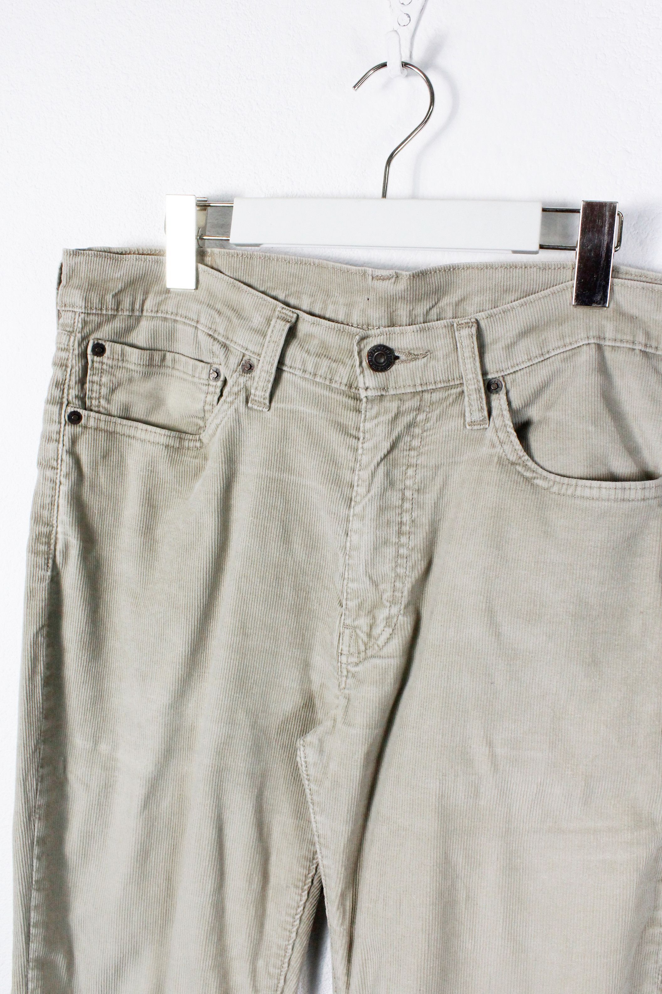 Levi's × Levi's Vintage Clothing Levi's 514 Big E Beige Corduroy Velvet Denim Pants Size US 34 / EU 50 - 2 Thumbnail