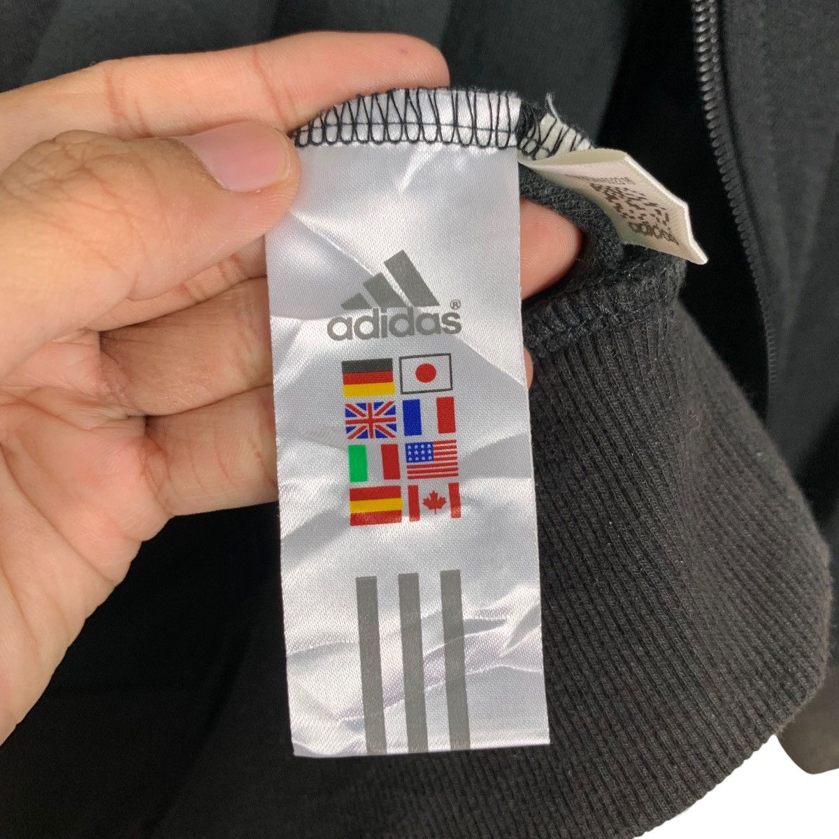 Adidas ADIDAS Embroidery Small Logo Sweater Jacket #1760-C78 Size US M / EU 48-50 / 2 - 16 Thumbnail