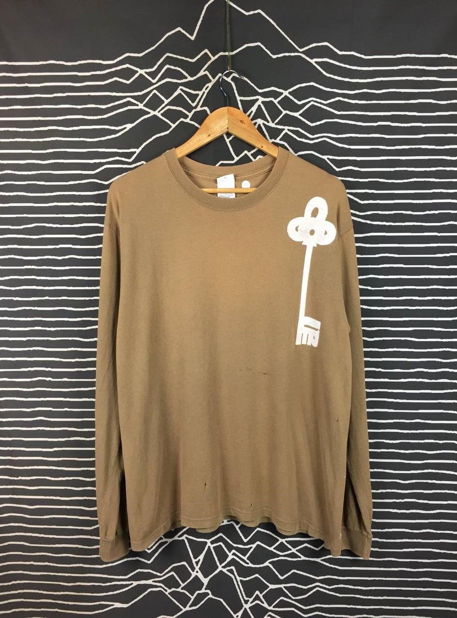 Vintage Vtg Y2K Distressed Anvil Key Graphic Skater Grunge Tee Size US M / EU 48-50 / 2 - 2 Thumbnail
