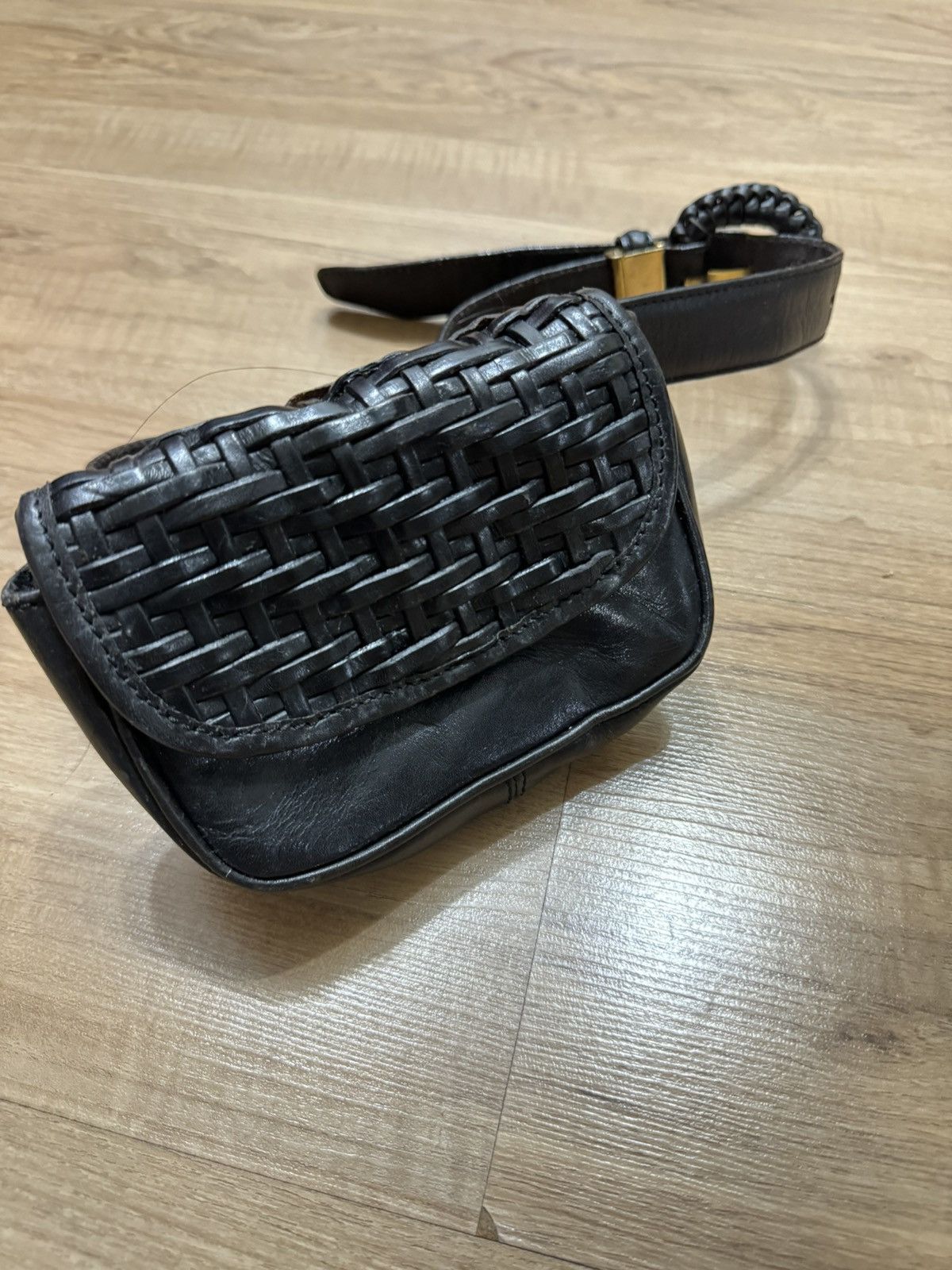 VINTAGE LEATHER POUCH BELT