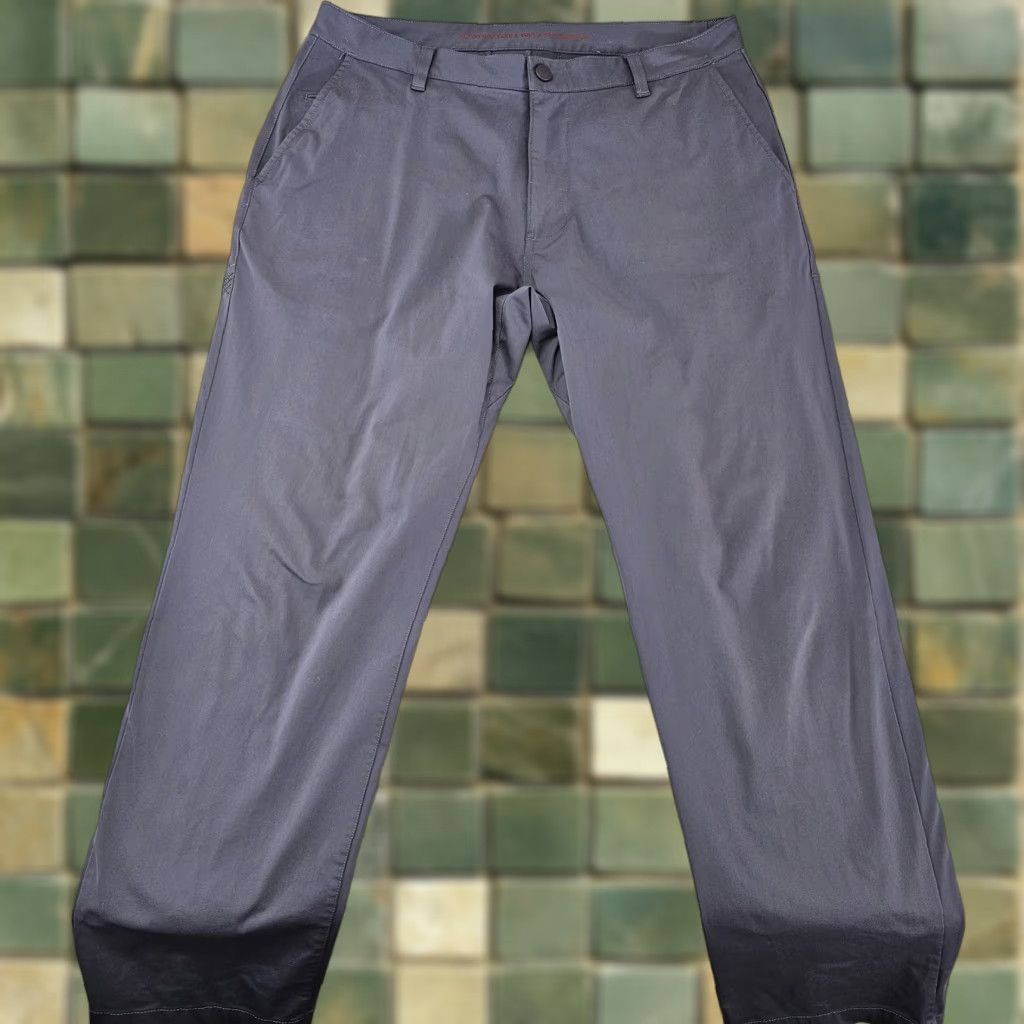 Rhone Rhone Mens Pants 36x29 Classic Fit Straight Leg Grey Stretch Chino Size US 36 / EU 52 - 1 Thumbnail