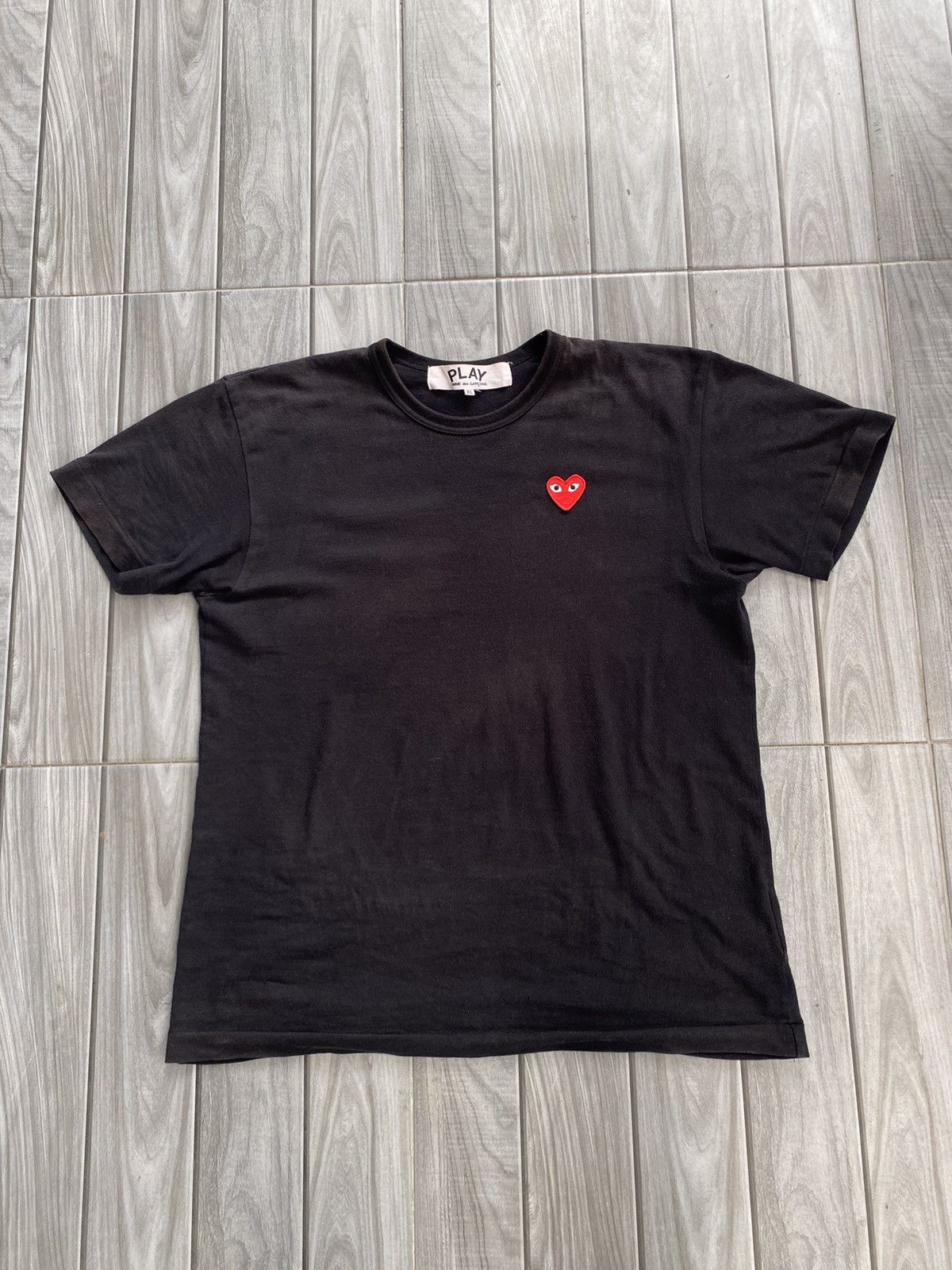 Comme des Garcons Comme des garcons red heart tshirt Size US XL / EU 56 / 4 - 1 Thumbnail