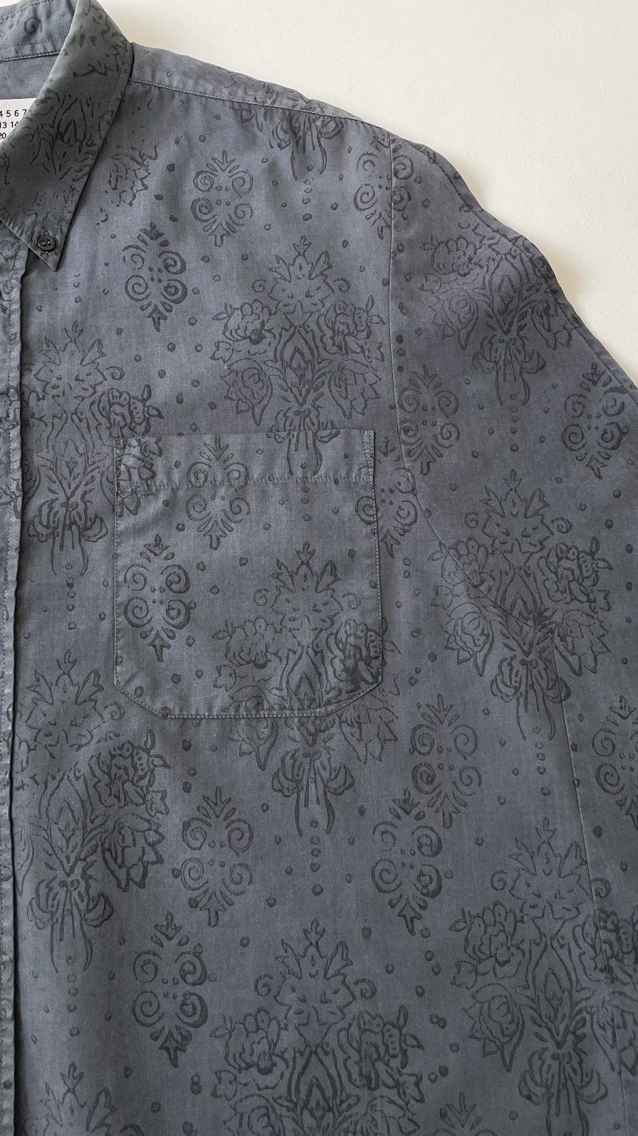 Maison Margiela S/S 02 Artisanal Line 0 Circle Shirt Size US S / EU 44-46 / 1 - 12 Thumbnail