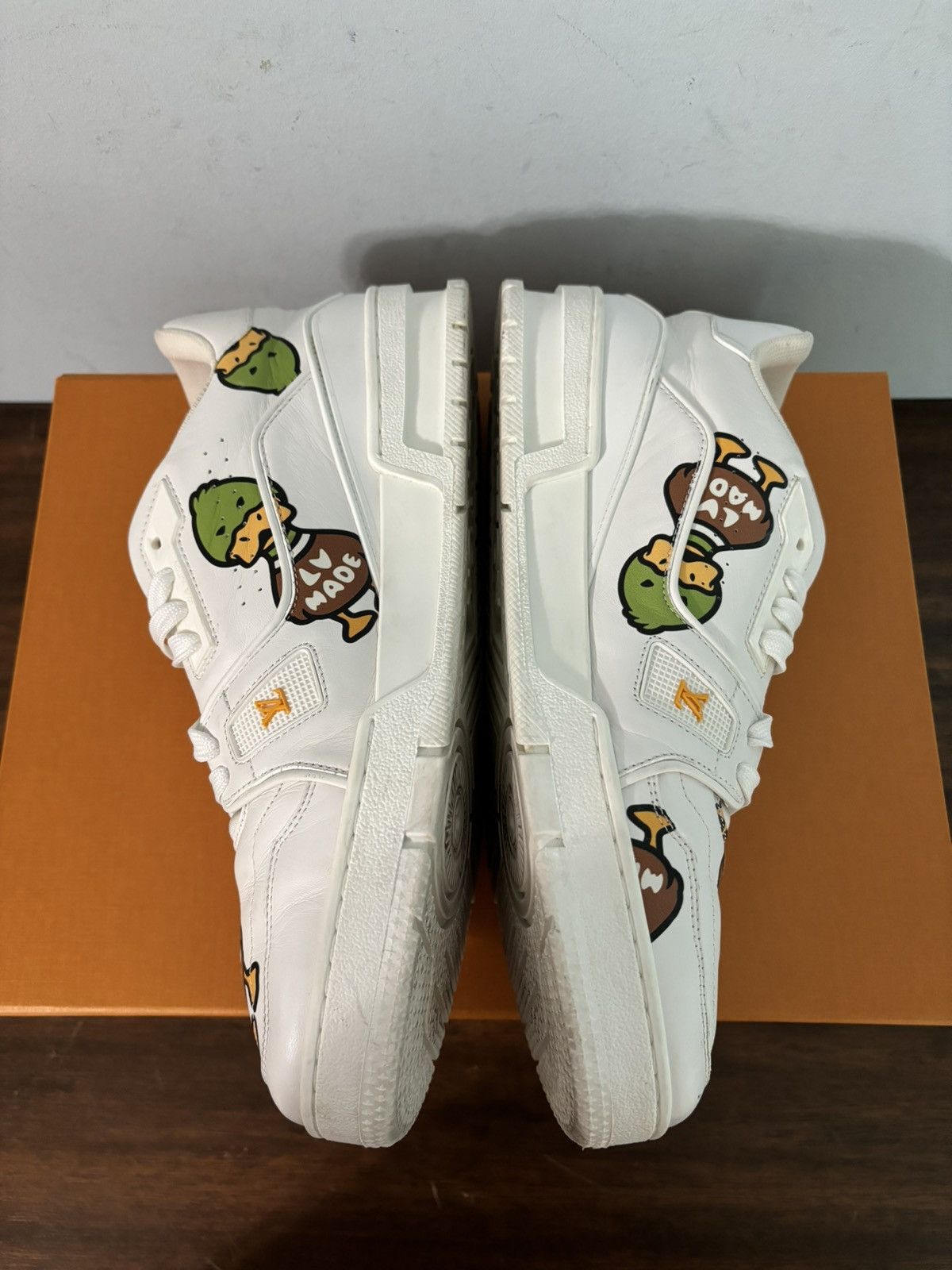 Louis Vuitton Louis Vuitton LV Trainer Nigo Duck Size US 7 / EU 40 - 3 Thumbnail