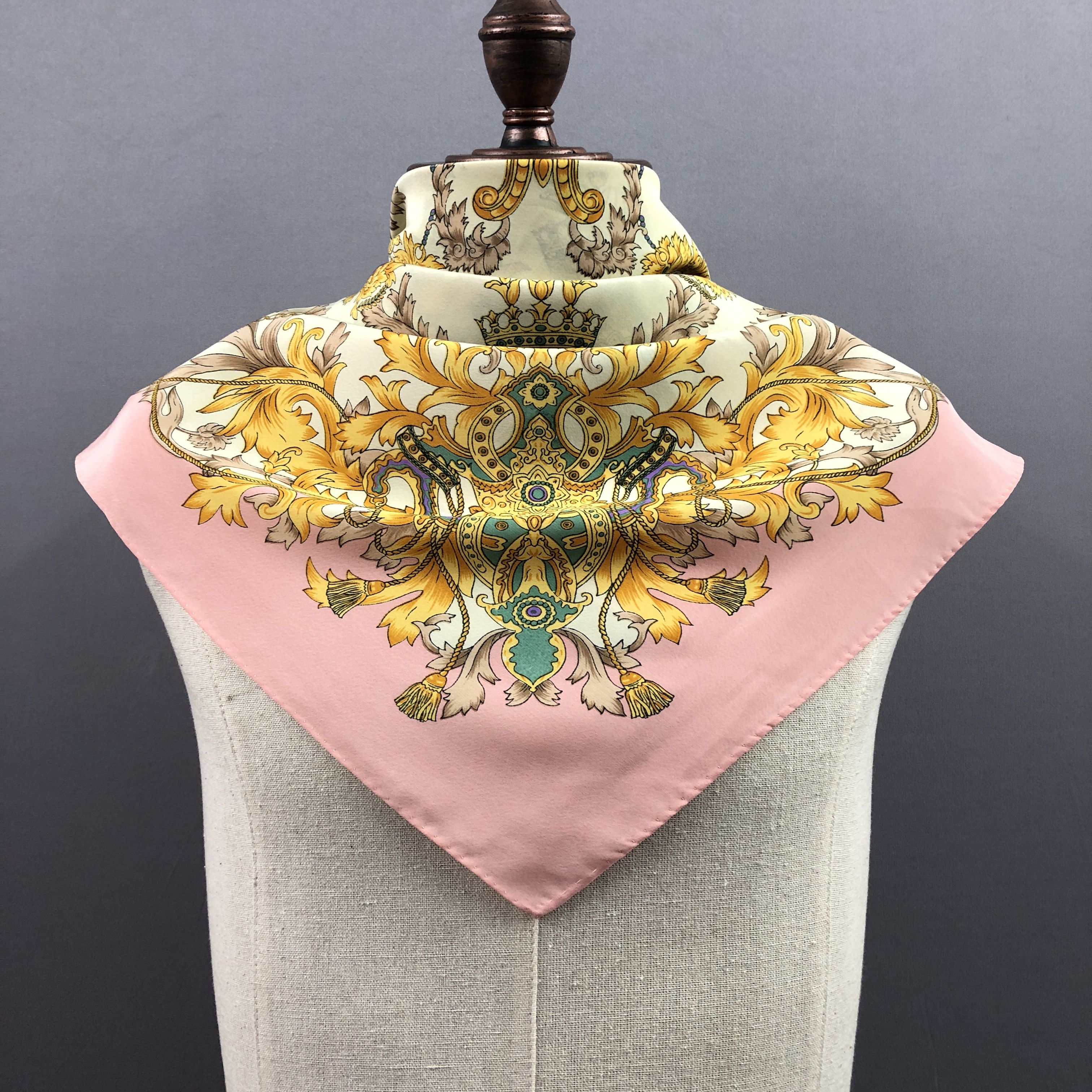 Other Vintage Luxury SILK Scarf Twill Stole Wraps Scarves Size ONE SIZE - 2 Thumbnail
