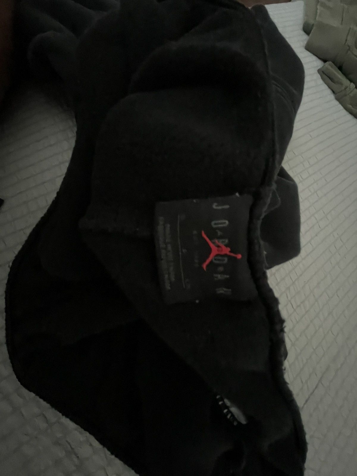 Jordan Brand Jordan All Black Outfit - Hoodie (M) + Sweats (S) Size US M / EU 48-50 / 2 - 9 Thumbnail