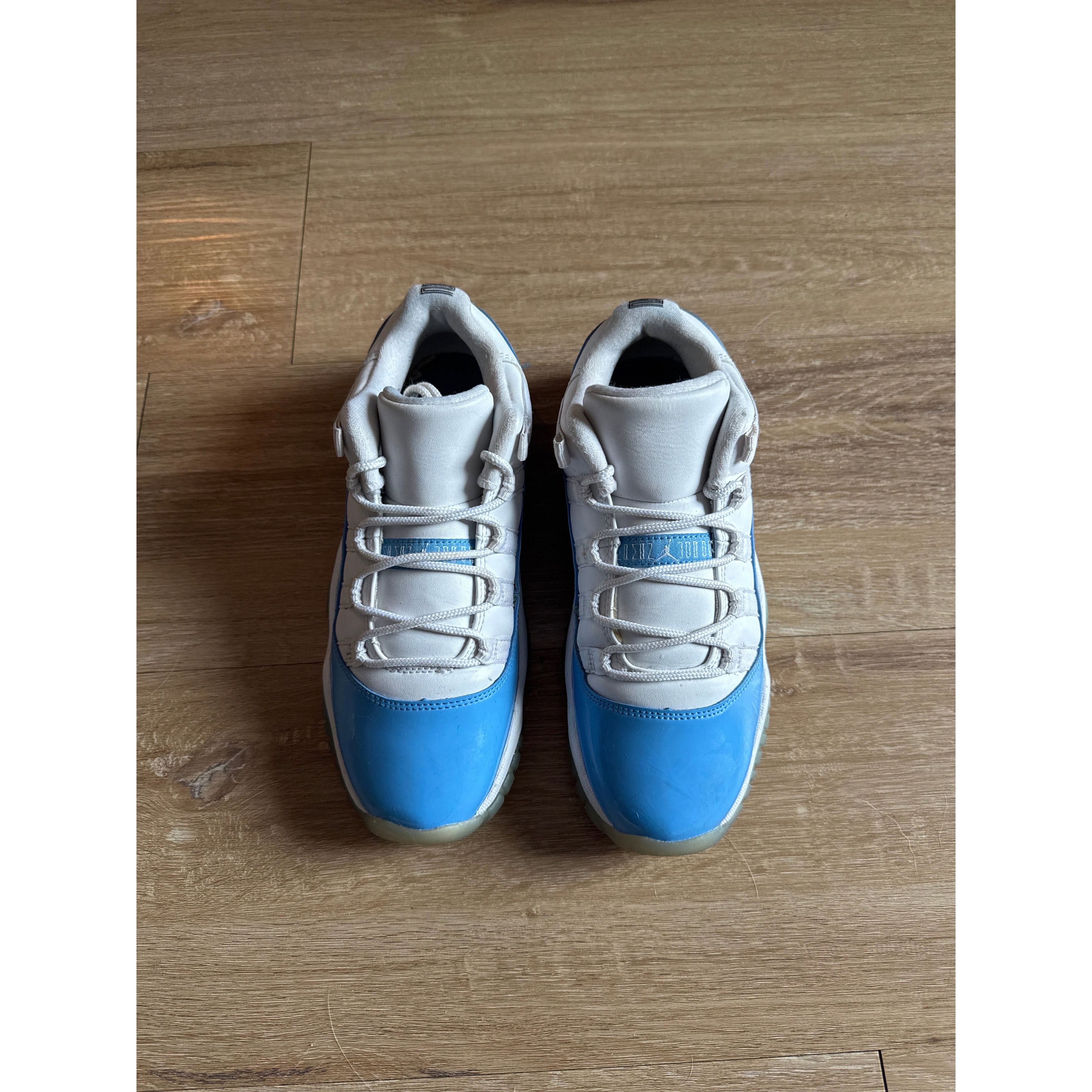 Jordan Brand Jordan Retro 11 Low University Blue Size US 5 / EU 37 - 4 Thumbnail