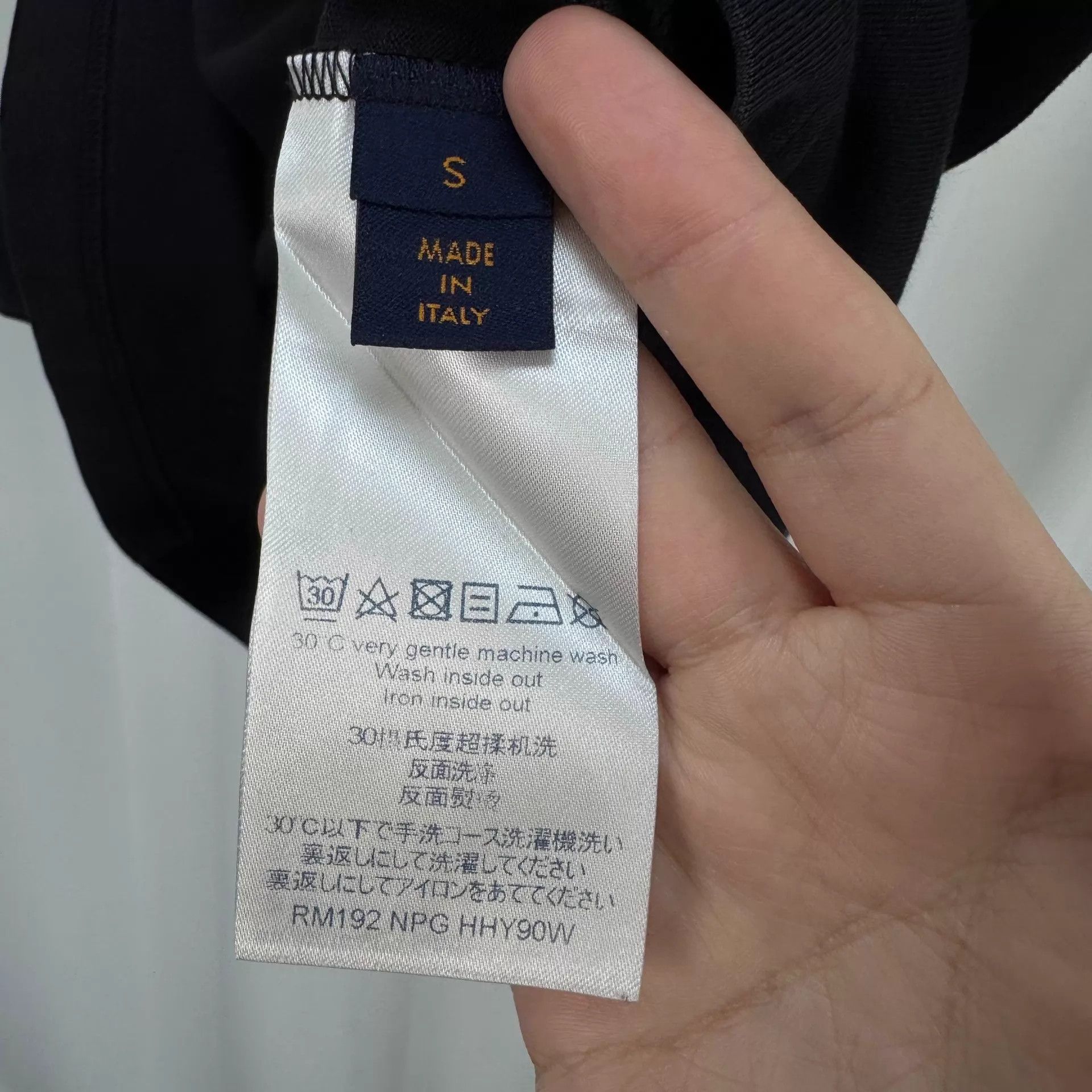 Louis Vuitton Louis Vuitton Smoke Monogram SS Tee S 98 New Size US S / EU 44-46 / 1 - 6 Thumbnail