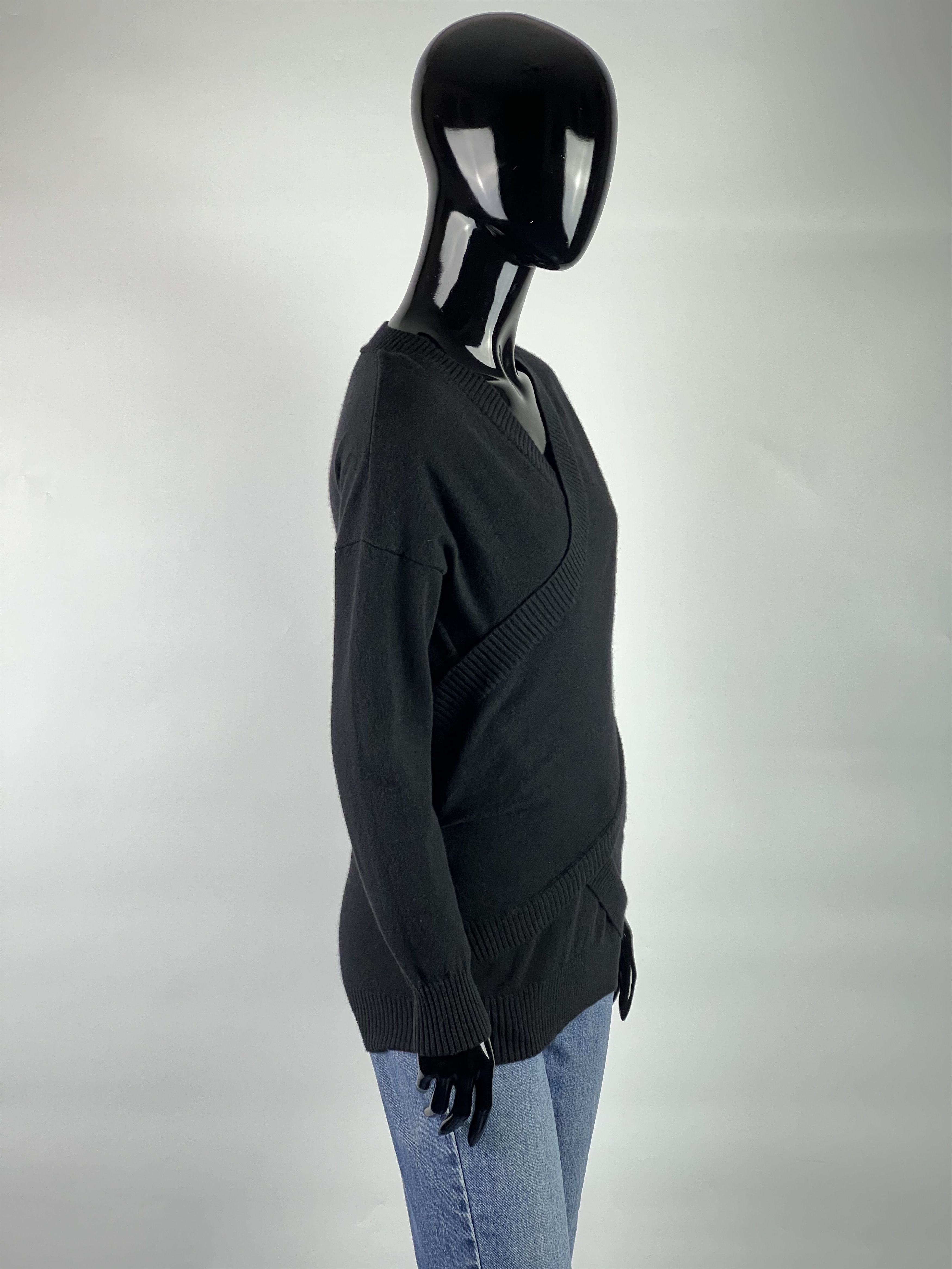 Other Falconeri 100% Cashmere V-Neck Sweater Size S Size S / US 4 / IT 40 - 2 Thumbnail