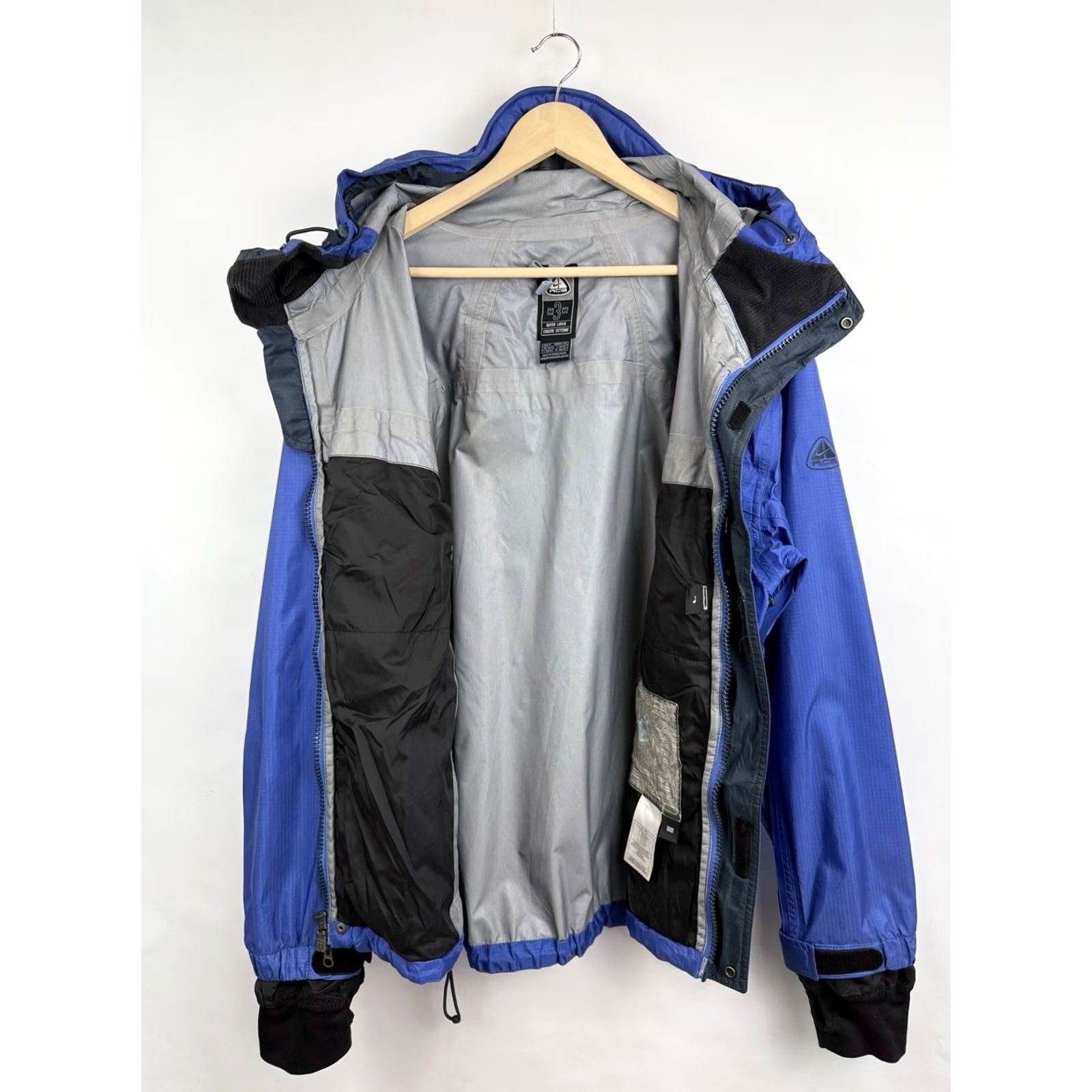 Nike ACG VINTAGE Nike ACG Storm Fit Ski Snowboarding Jacket Men L Blue 90s Mens Jacket Size US L / EU 52-54 / 3 - 6 Thumbnail
