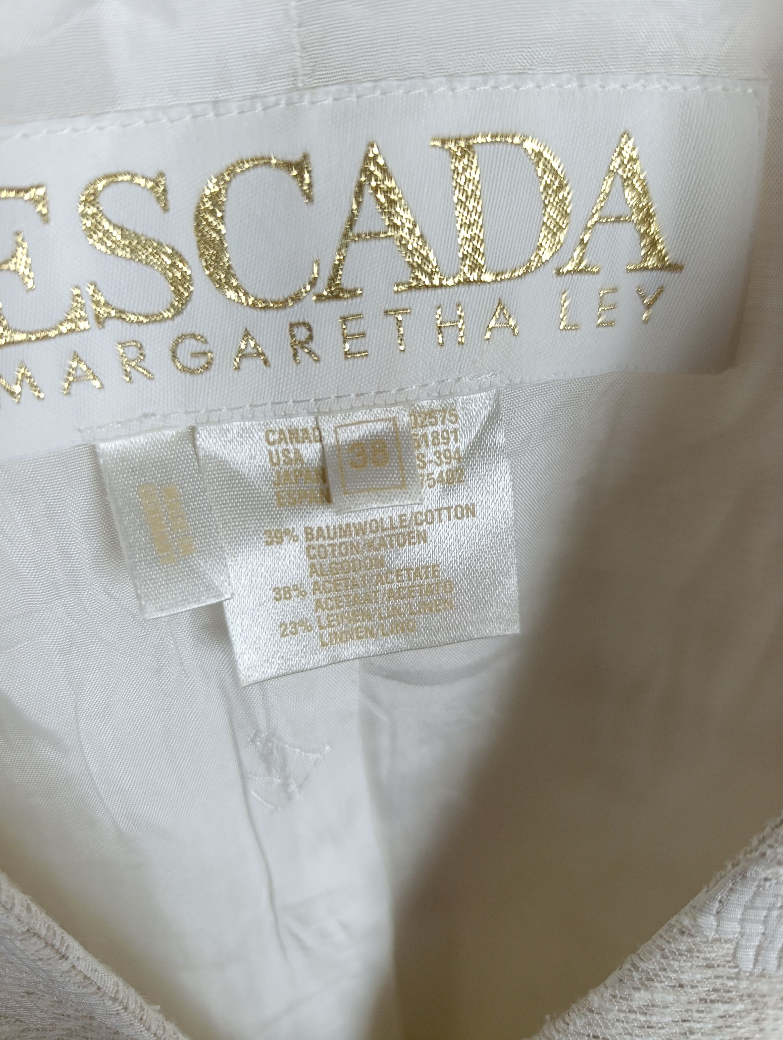 Escada ESCADA BY MARGARETHA LEY VINTAGE FLORAL JACKET Size XS / US 0-2 / IT 36-38 - 10 Thumbnail