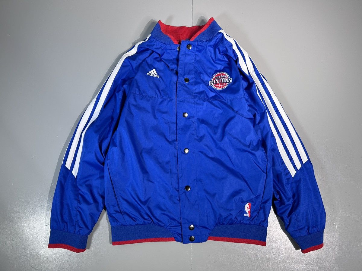 Adidas × NBA × Vintage Adidas Detroit Pistons NBA Pull Over Double Sides Jacket S Size US S / EU 44-46 / 1 - 2 Thumbnail