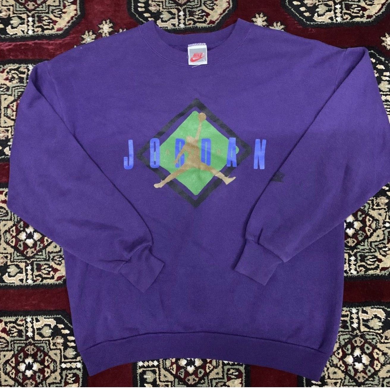 Nike 🔥Rare Vintage Nike Air Jordan Grey Tag 90's Pullover Jumper Size US L / EU 52-54 / 3 - 1 Thumbnail