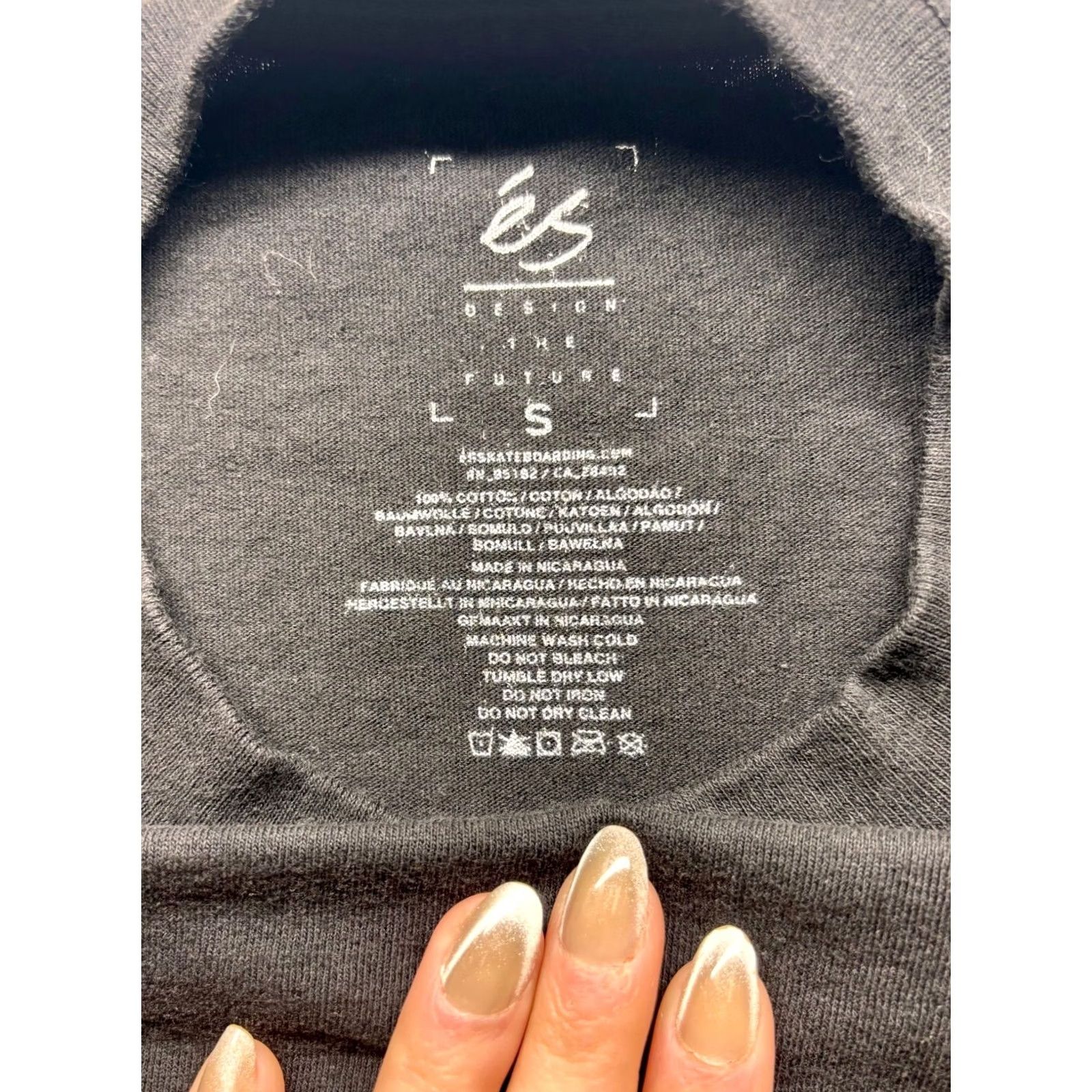 Vintage eS Scrip T-Shirt Black Small Mens Short Sleeve Regular Size Unisex Good 2804 Size US S / EU 44-46 / 1 - 7 Thumbnail