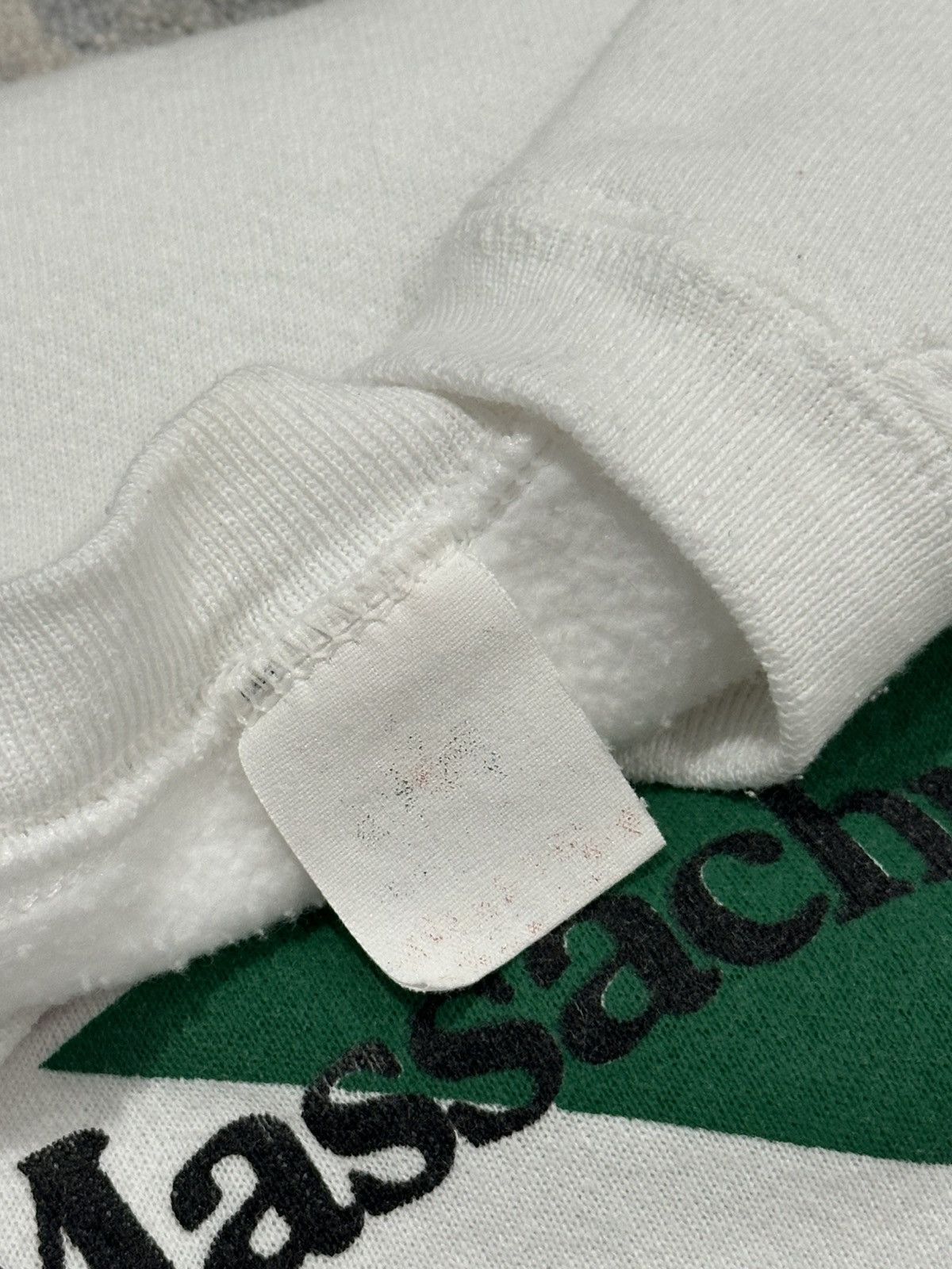 Bostonian Vintage 90s Boston Massachusetts Puff Print Crewneck Size L Size US L / EU 52-54 / 3 - 5 Thumbnail
