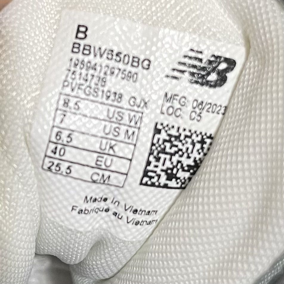New Balance Brand new New Balance 550 White/Grey Sneaker Size US 7 / EU 40 - 12 Thumbnail