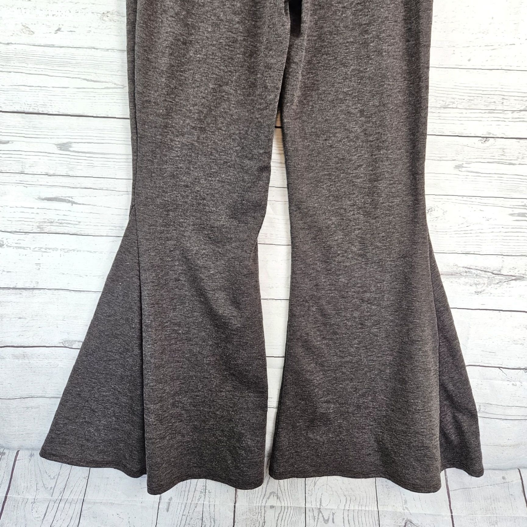 Vintage Jade by Jane Womens Flare Pants Gray Striped Pull On High Rise Large Size Gray by Jade by Jane Pants Flare Pull On Women's | Mens? Size 36" / US 14 / IT 50 - 5 Thumbnail