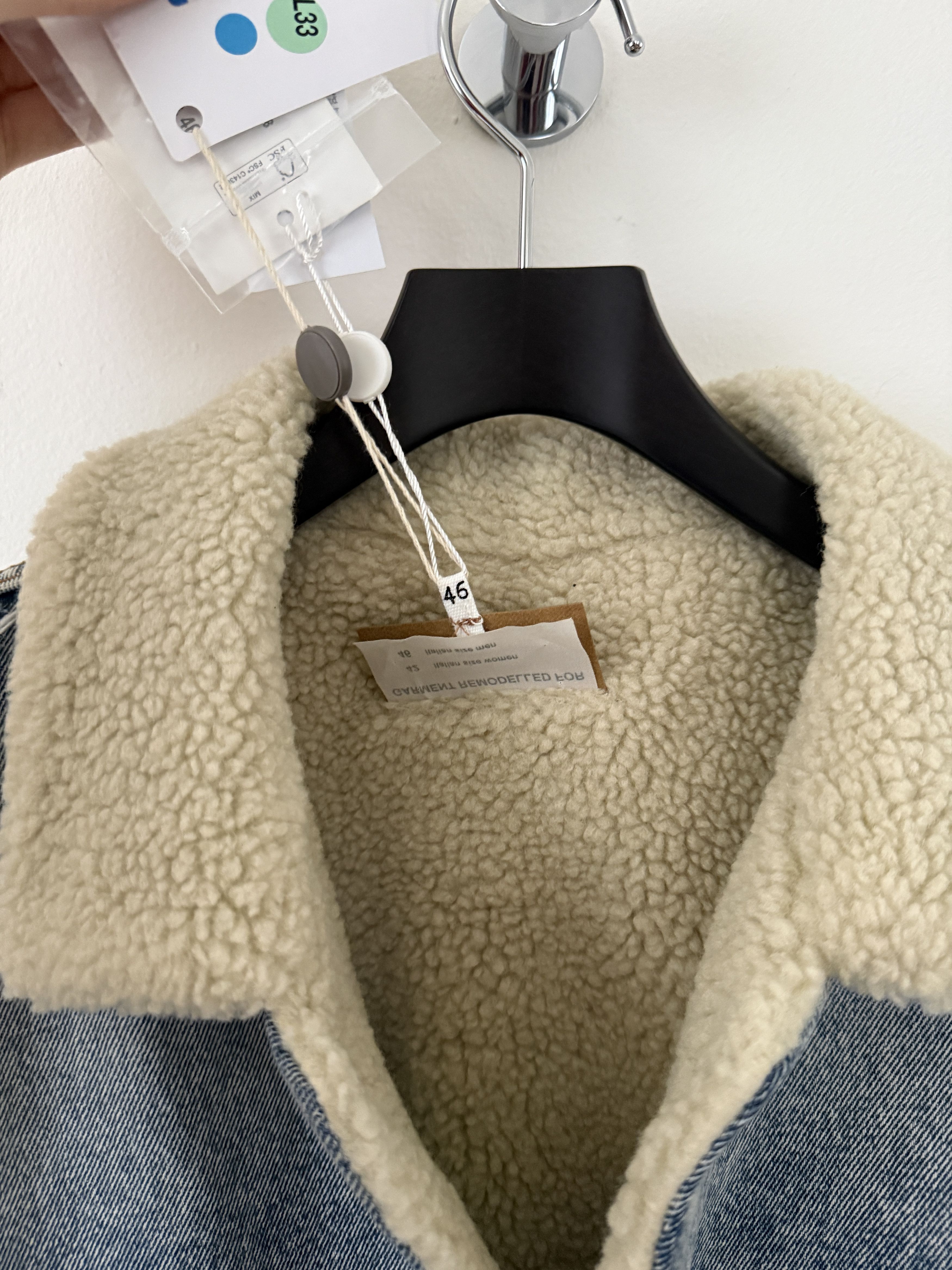 MM6 Distressed Denim Shearling Jacket Size US S / EU 44-46 / 1 - 8 Thumbnail