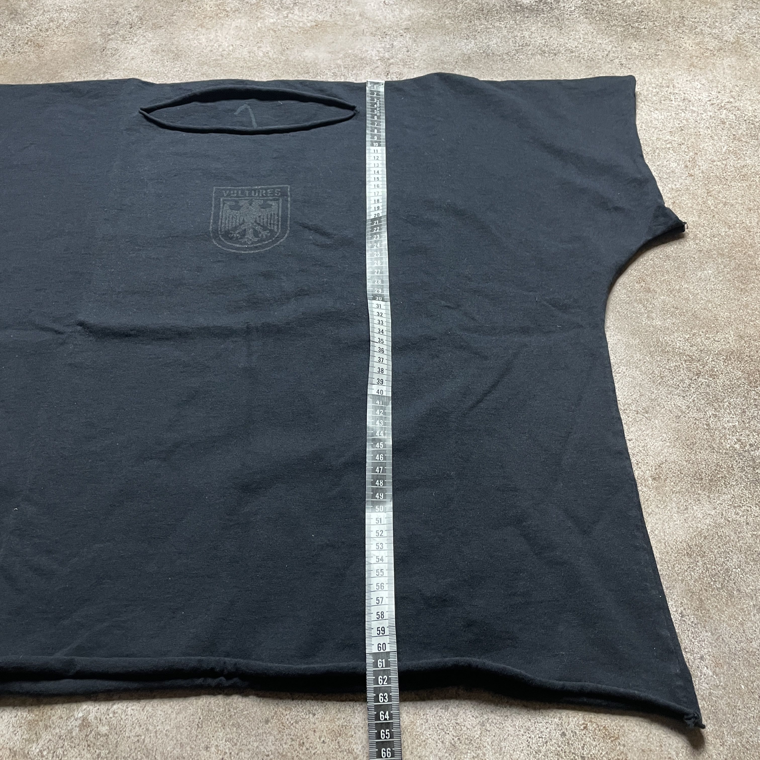 Yeezy Yeezy x Gosha Rubchinskiy Short Sleeve Vultures T-Shirt M Size US M / EU 48-50 / 2 - 4 Thumbnail