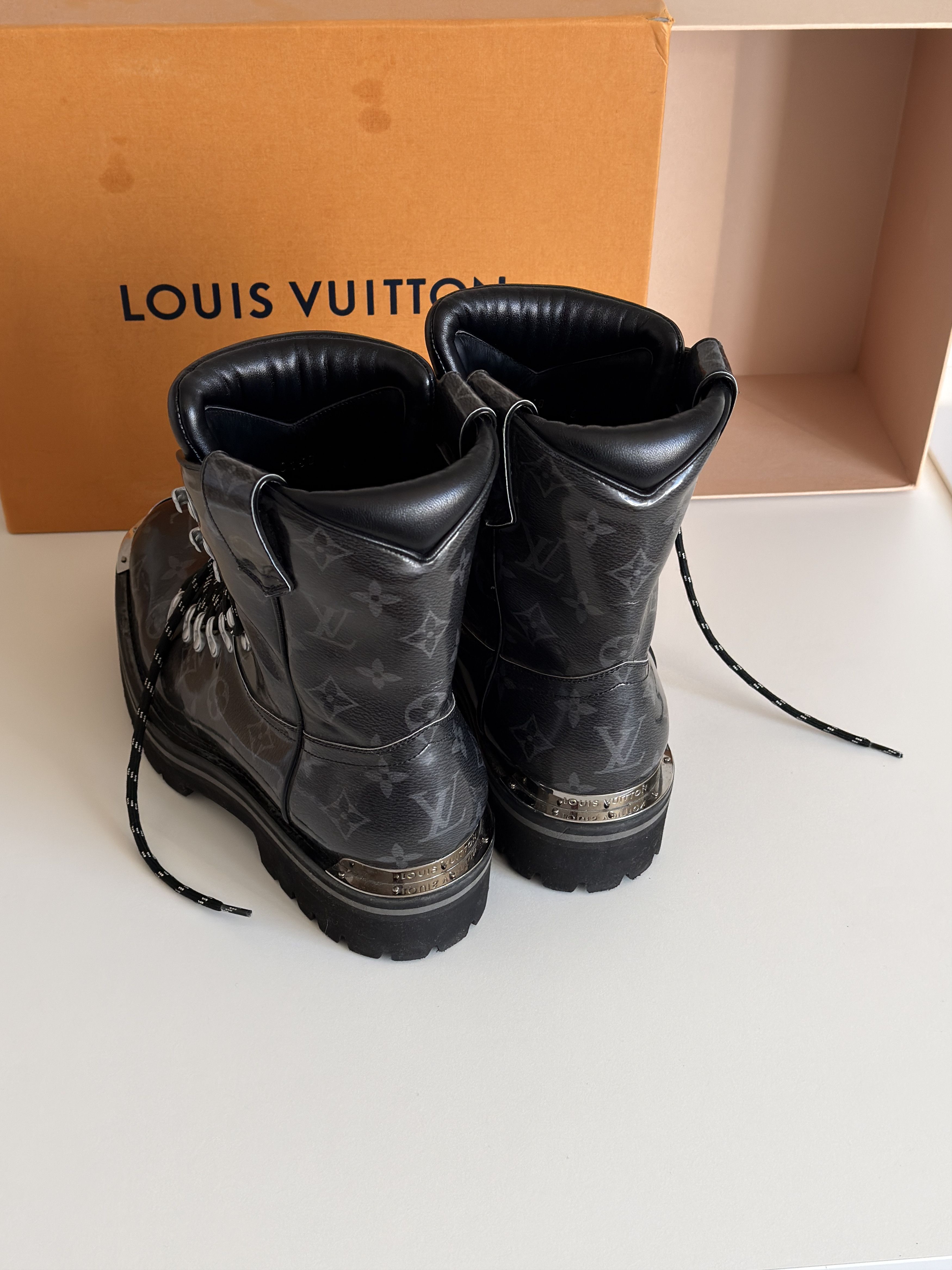Louis Vuitton Louis Vuitton 6LV Kim Jones Monogram Outland Boots Size US 7.5 / EU 40-41 - 4 Thumbnail