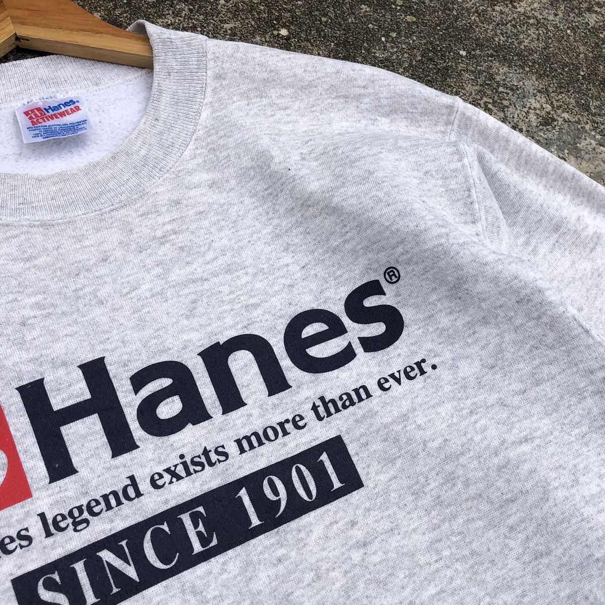 Vintage Vintage 90s Hanes Print Logo Sweatshirt Size US M / EU 48-50 / 2 - 5 Thumbnail