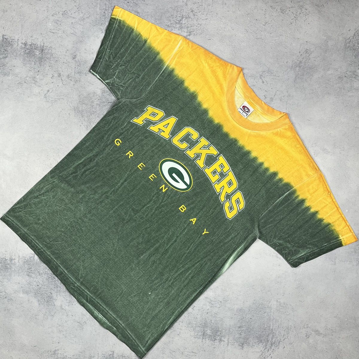 NFL Vintage Green Bay Packers NFL tie dye rare tee 90’s Size US L / EU 52-54 / 3 - 1 Thumbnail