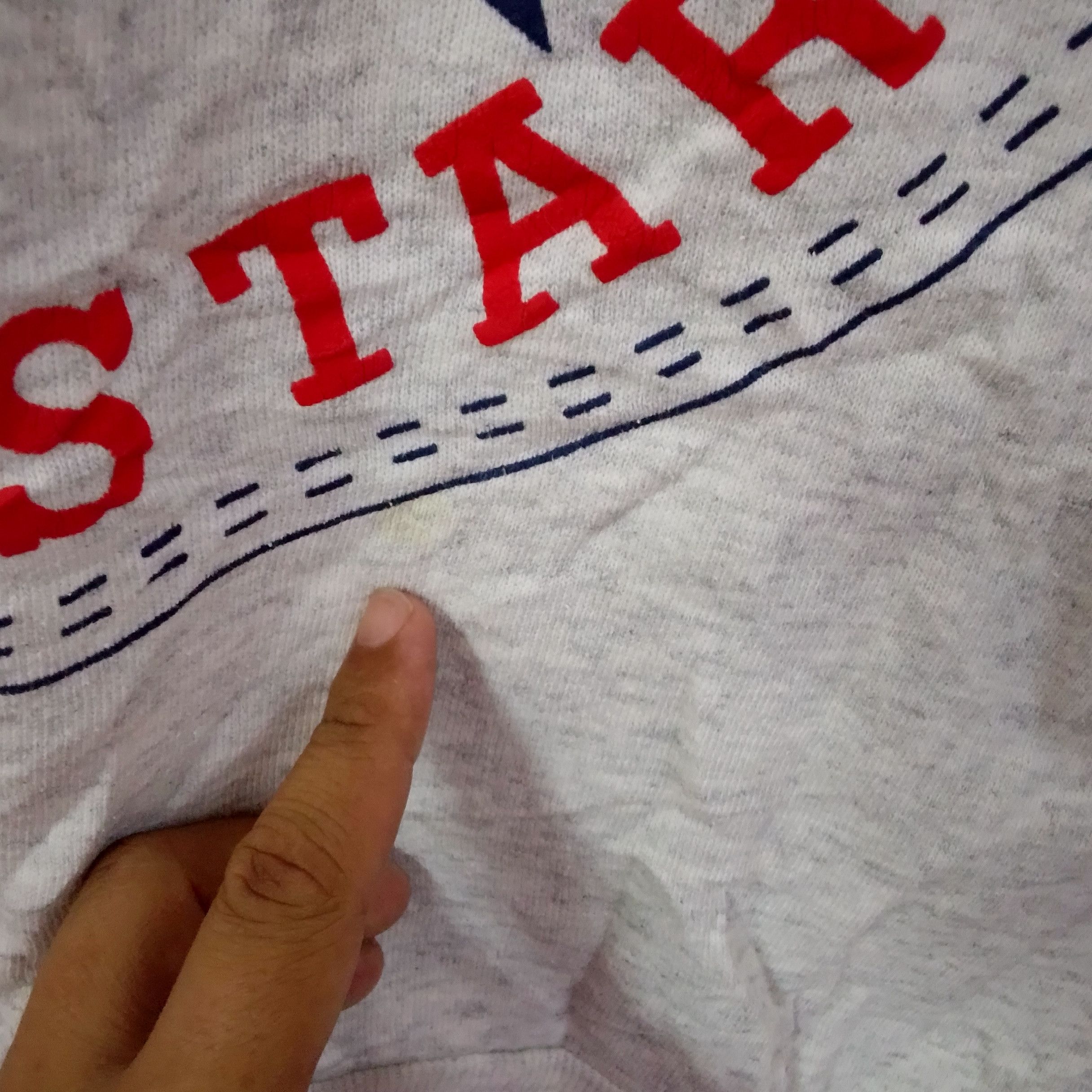Vintage Vintage 90s Converse Sweatshirt Size US M / EU 48-50 / 2 - 5 Thumbnail