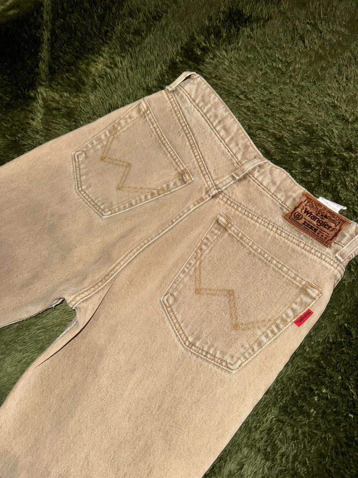 Wrangler [32] 00s Wrangler Japan Vintage Wash Denim Made In Japan Size US 32 / EU 48 - 9 Thumbnail