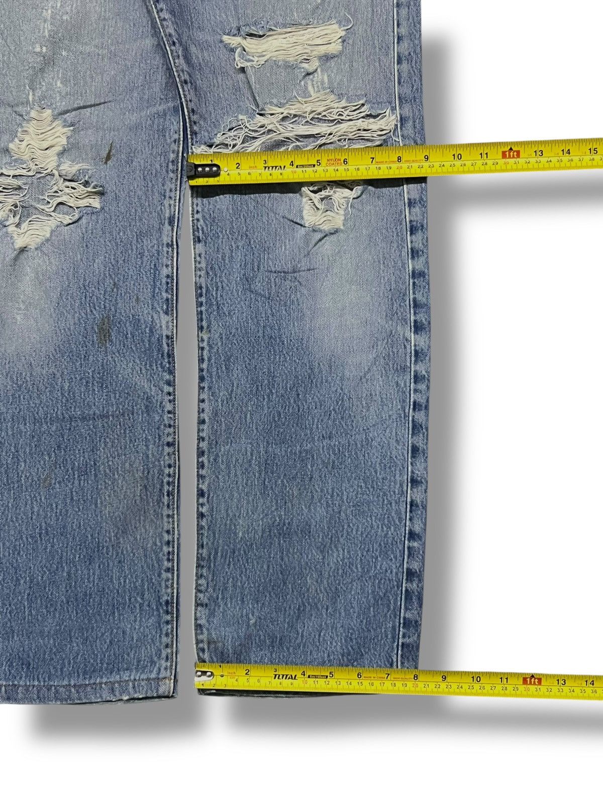 Levi's Vintage Levi’s 501 Button Fly - Faded,Ripped Destroyed Jeans Size US 31 - 19 Thumbnail
