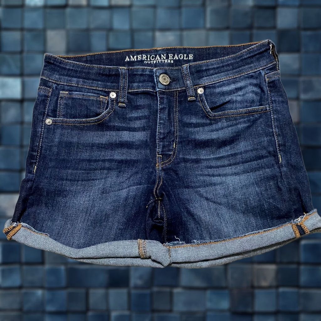 American Eagle Outfitters American Eagle Outfitters Jeans Shorts Blue Dark Wash 8 Inseam 4" 5-Pocket Button Closure Women Regular XS? No Size 30" / US 8 / IT 44 - 1 Thumbnail
